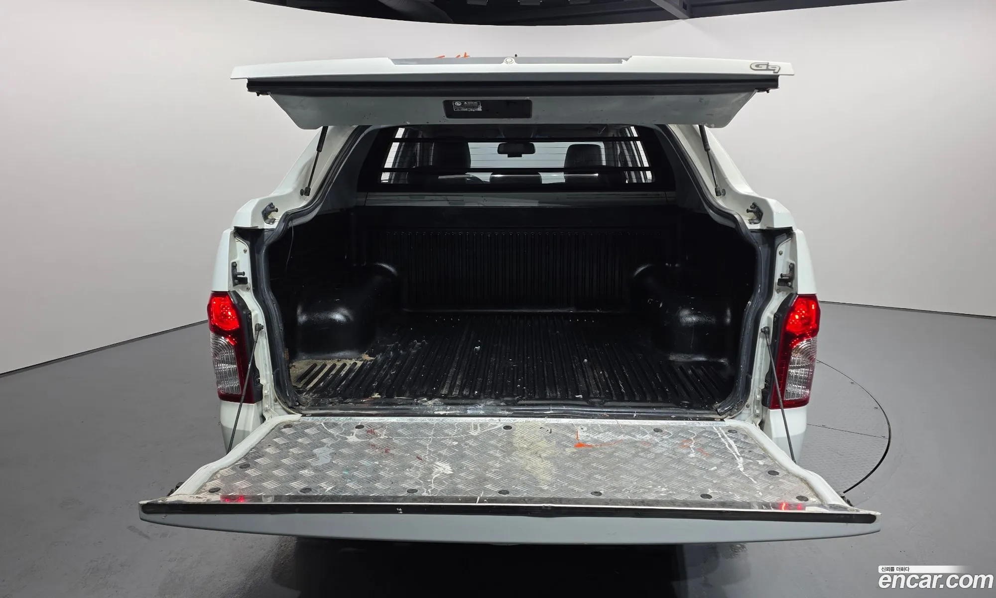 KG Mobility (SsangYong) Korando Sports 2015 — 14