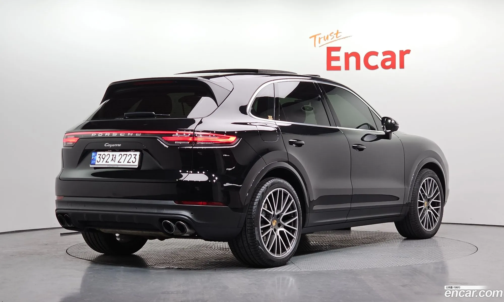 Porsche Cayenne 2023 — 4