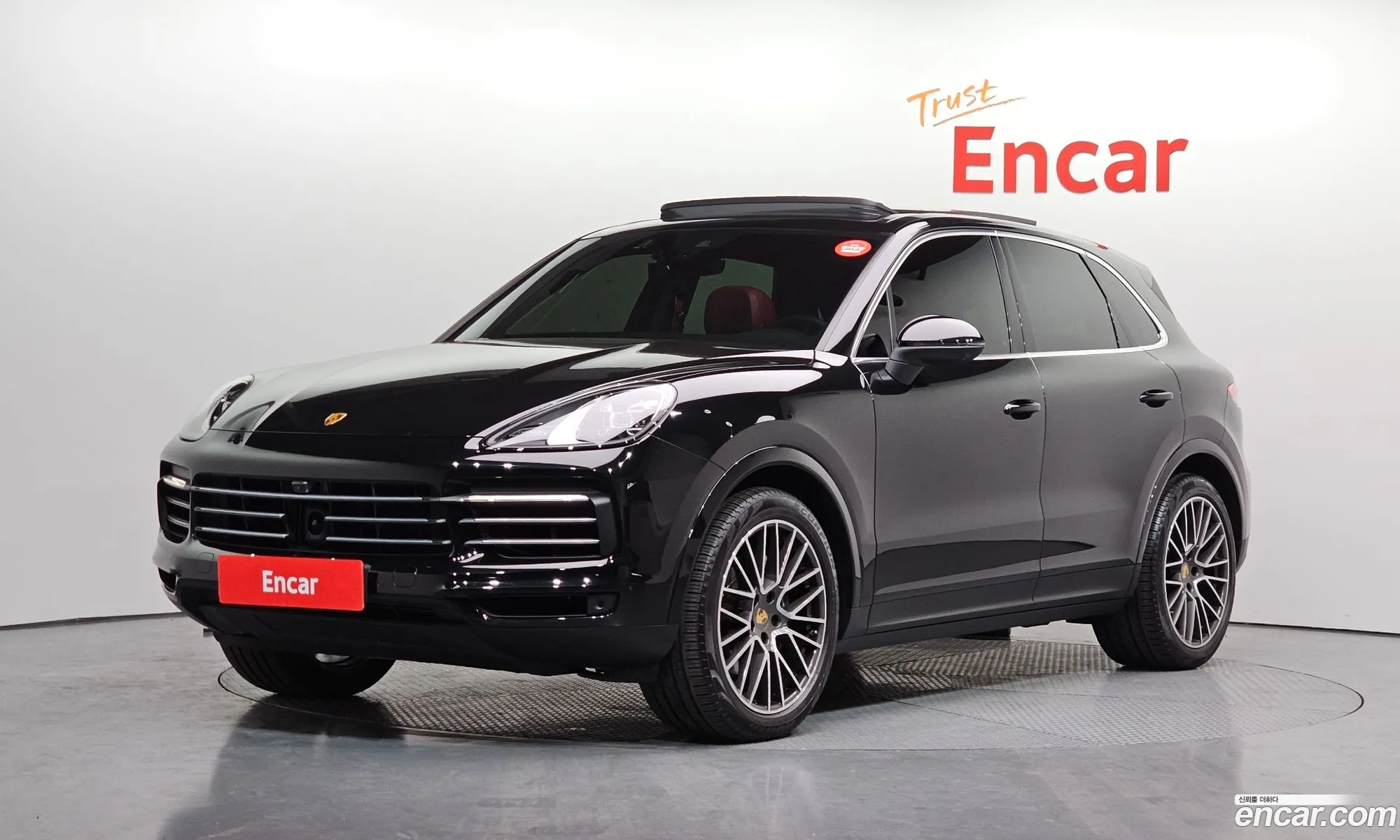 Porsche Cayenne 2023 — 19