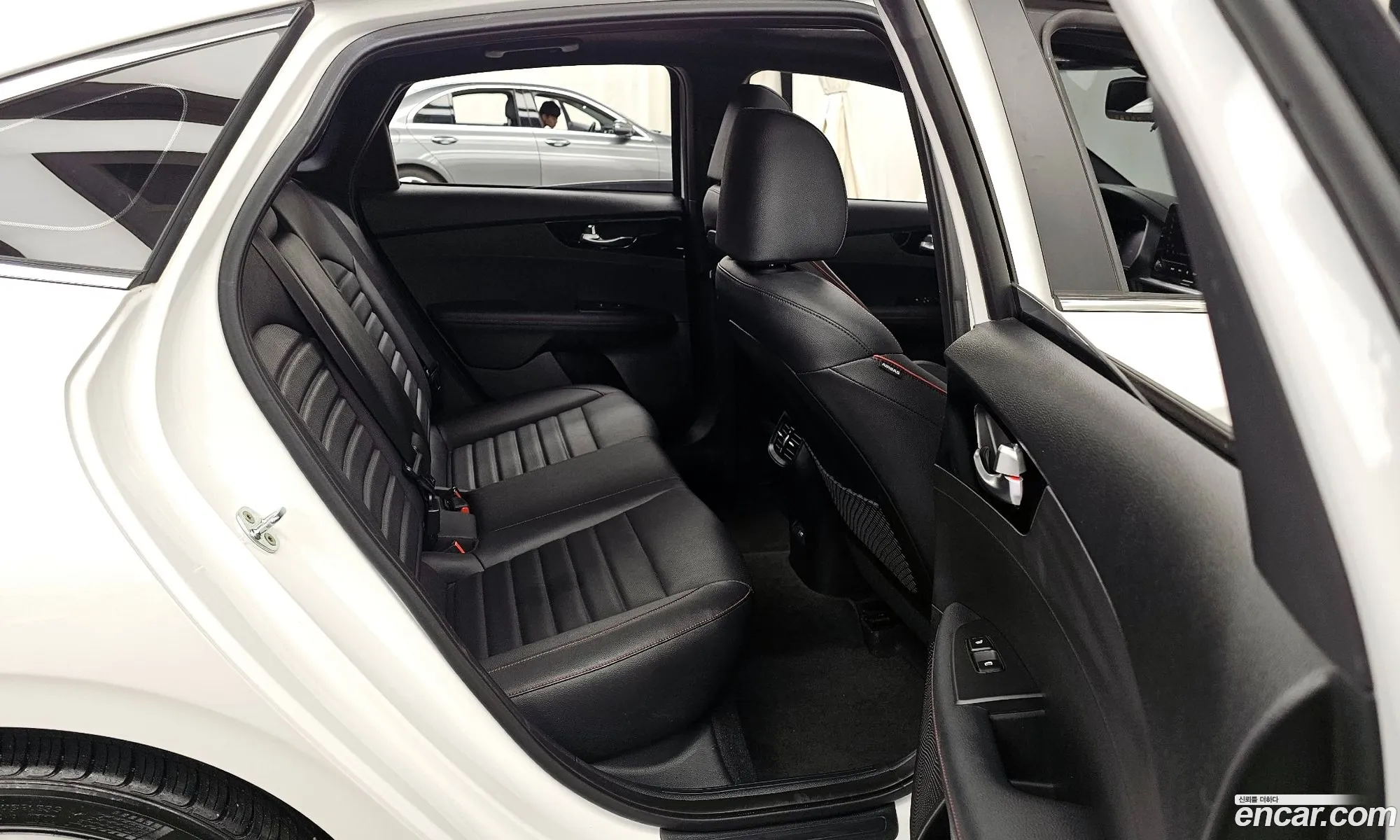 Kia K3 2022 — 7