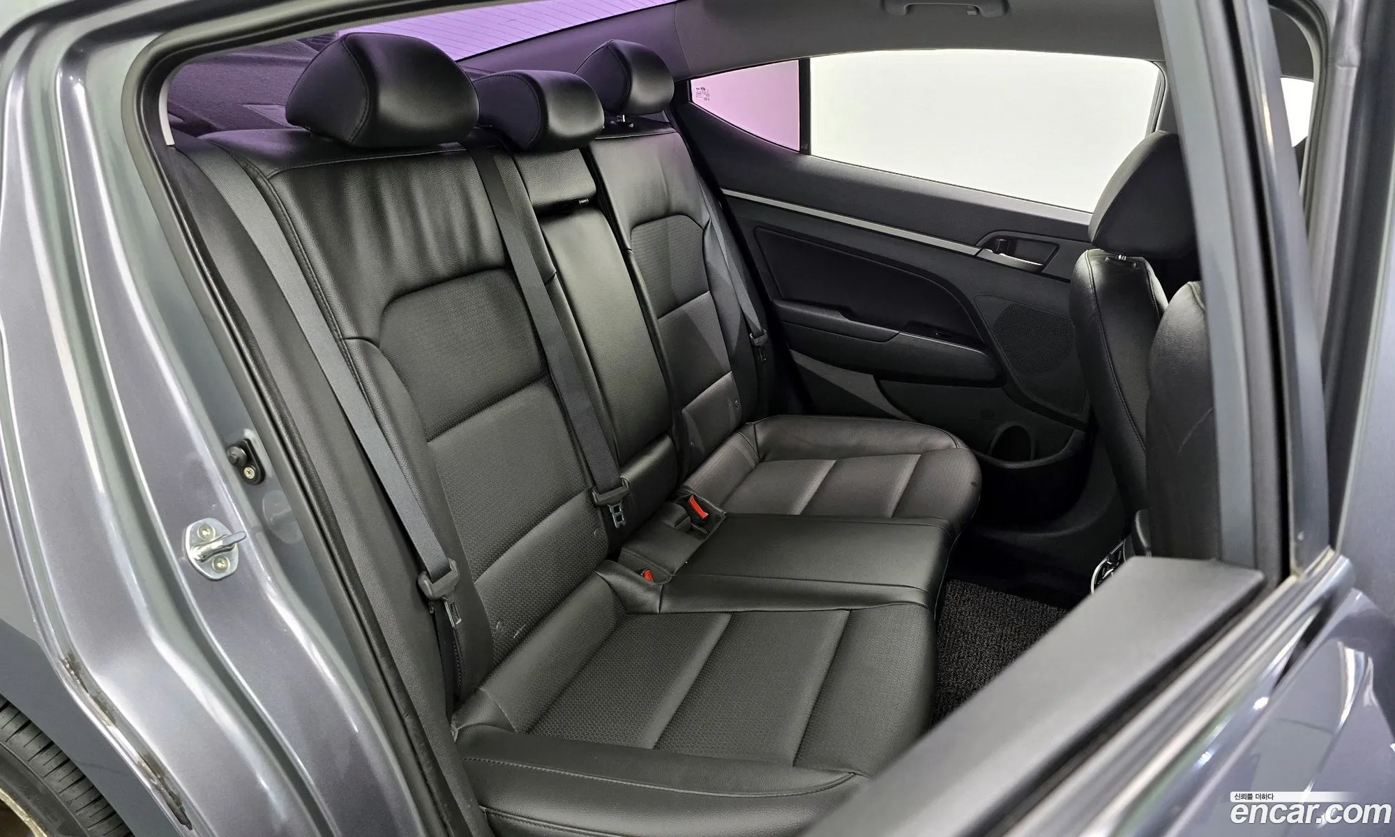 Hyundai Elantra AD 2016 — 3