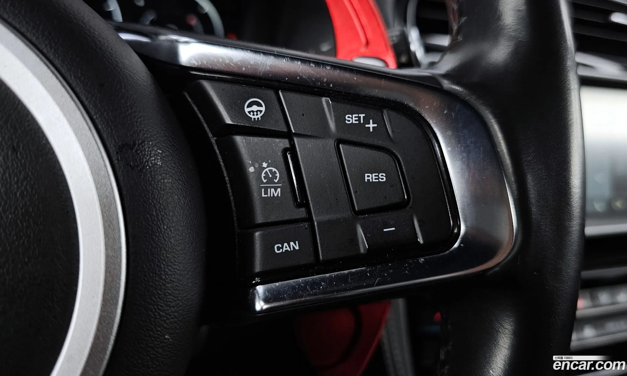 Jaguar F-Pace 2016 SADCA2BK6HA051954 — 10
