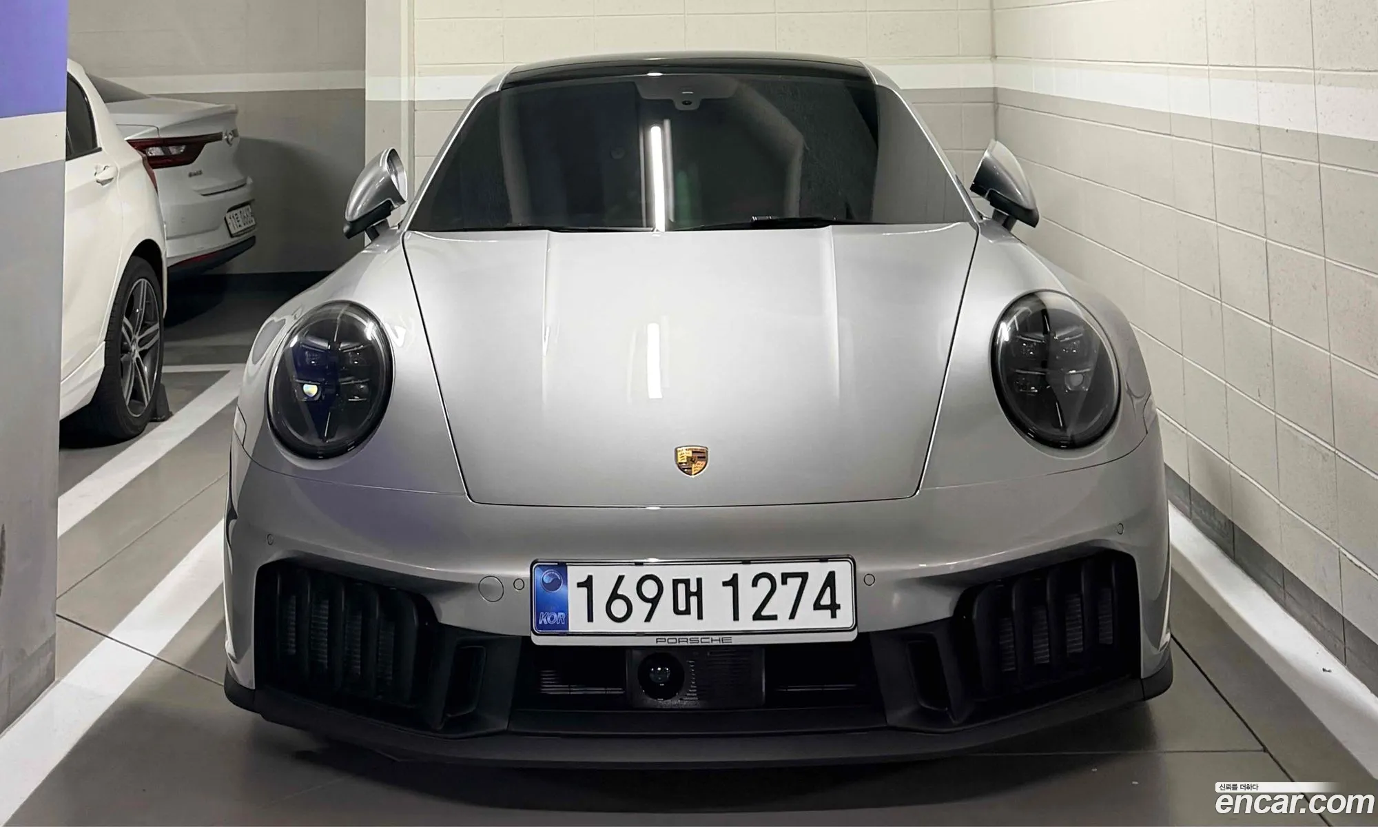 Porsche 911 2025 — 2