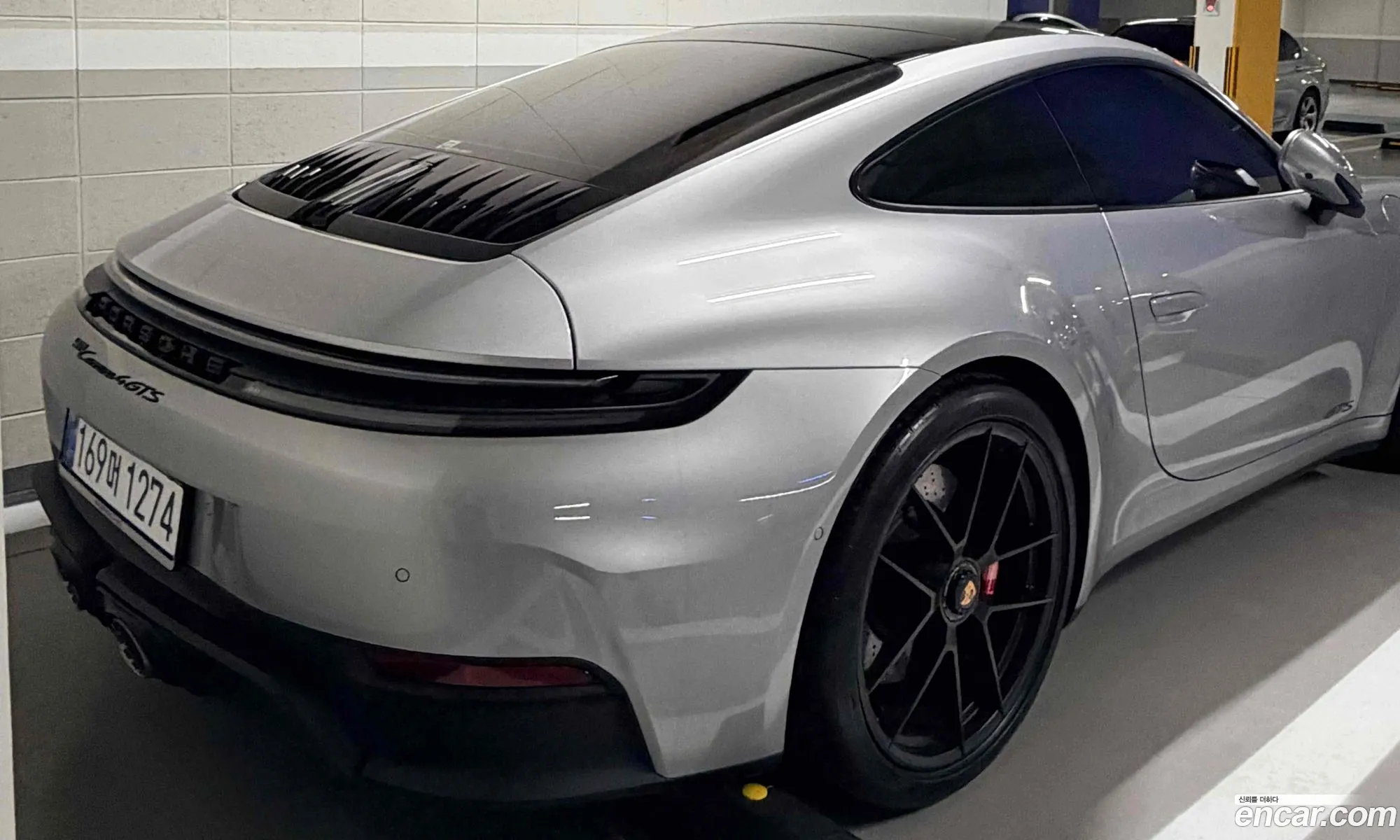 Porsche 911 2025 — 12