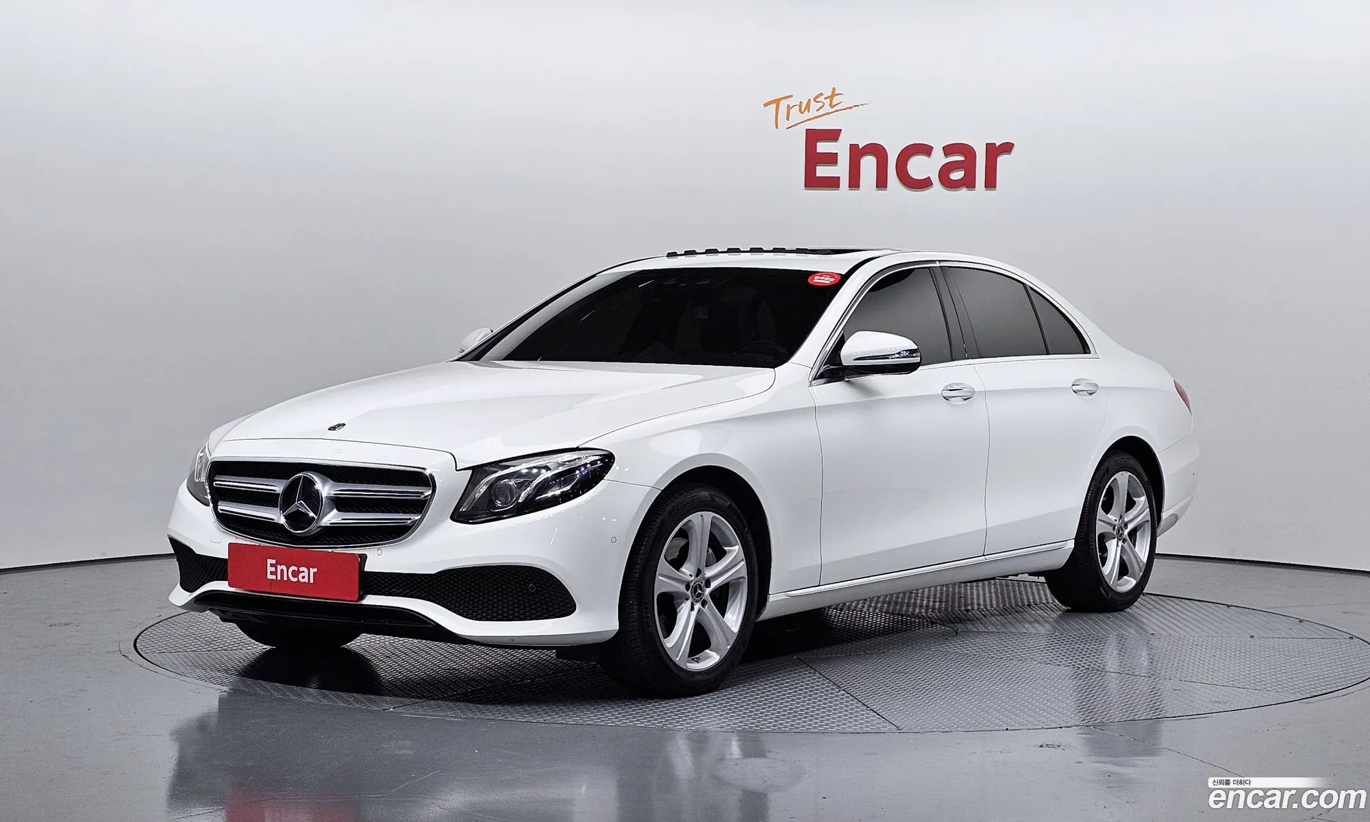 Mercedes-Benz E-Class W213 2018 — 20