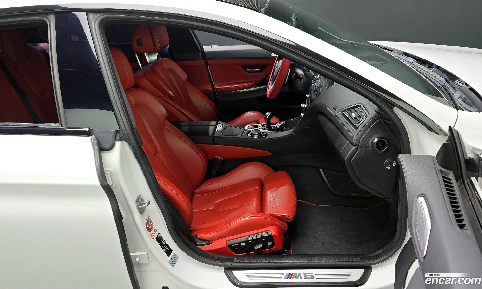 BMW M6 2016 WBS6E9107GD990607 — 13