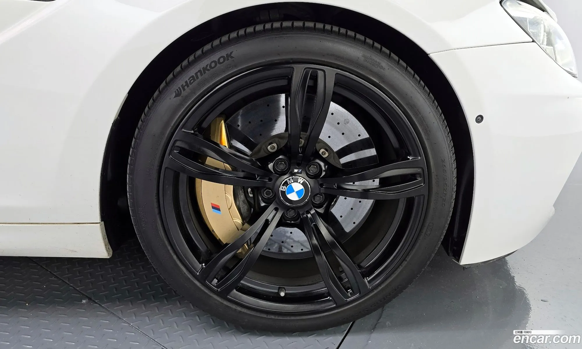 BMW M6