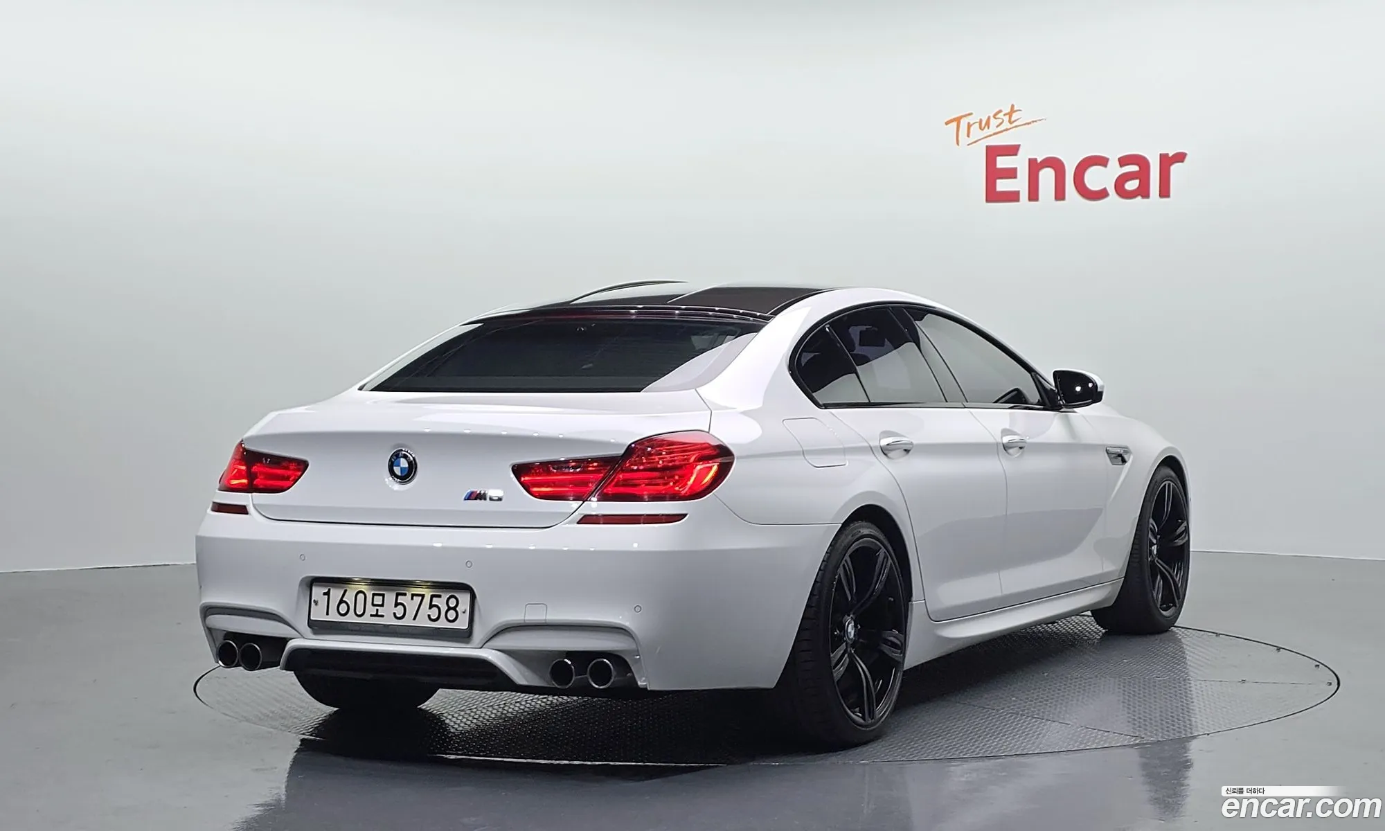 BMW M6 2016 WBS6E9107GD990607 — 10