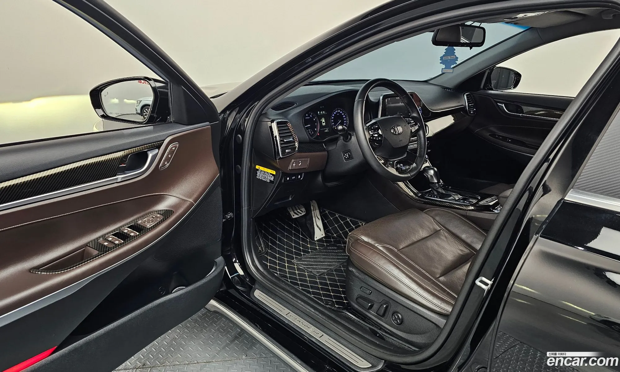 Hyundai Grandeur IG 2018 — 11