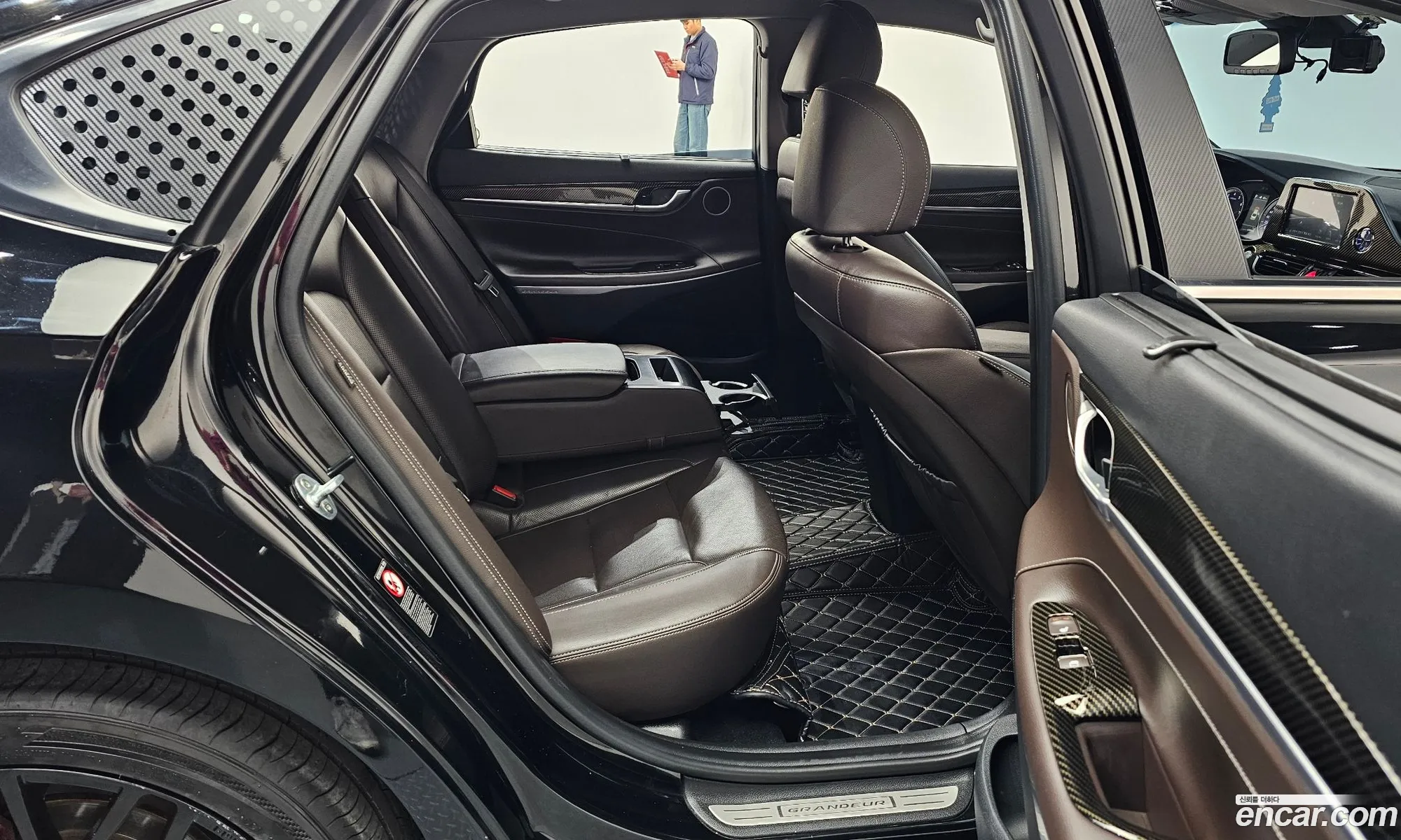 Hyundai Grandeur IG 2018 — 15