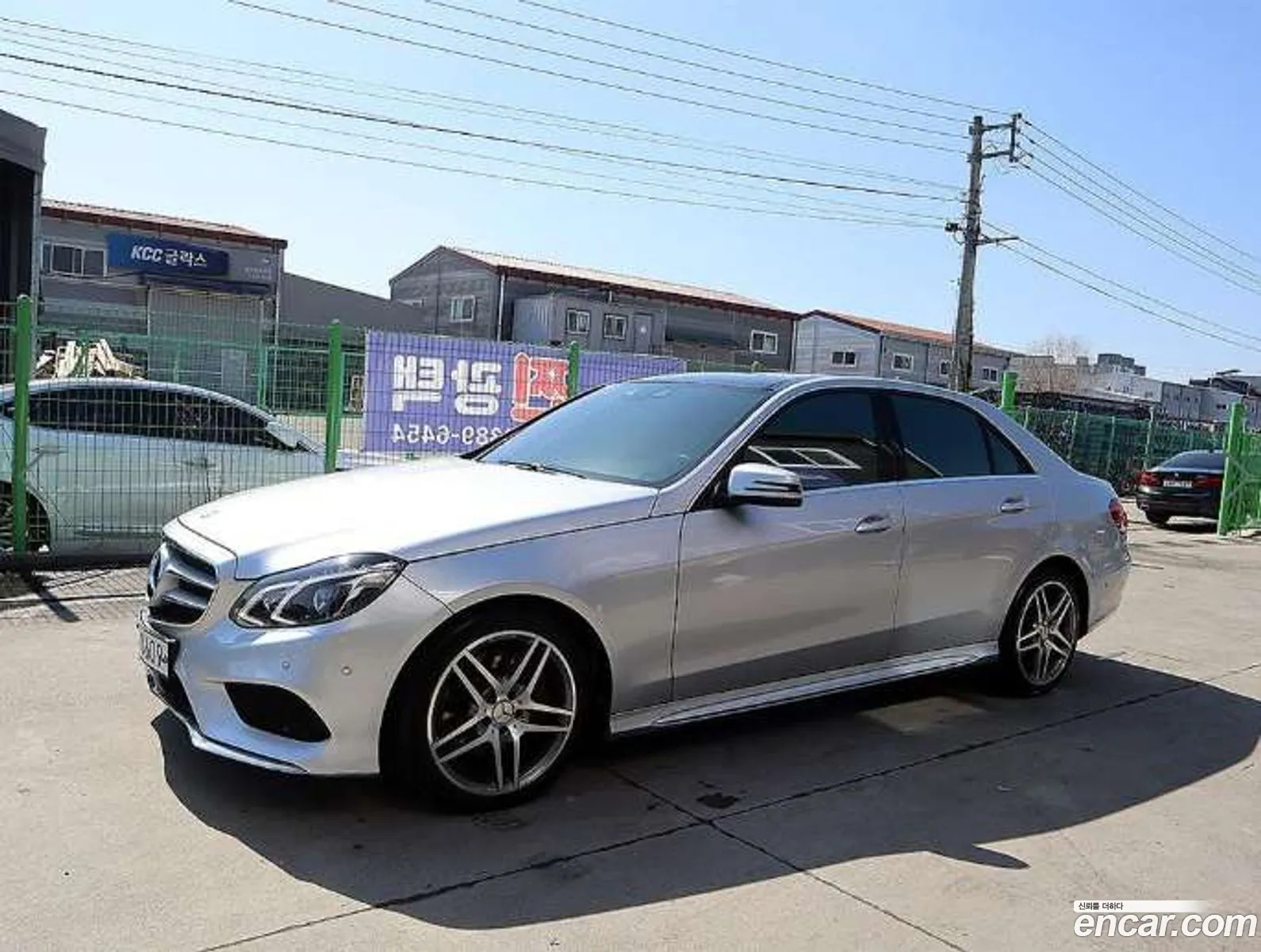 Mercedes-Benz E-Class W212 2015 — 17