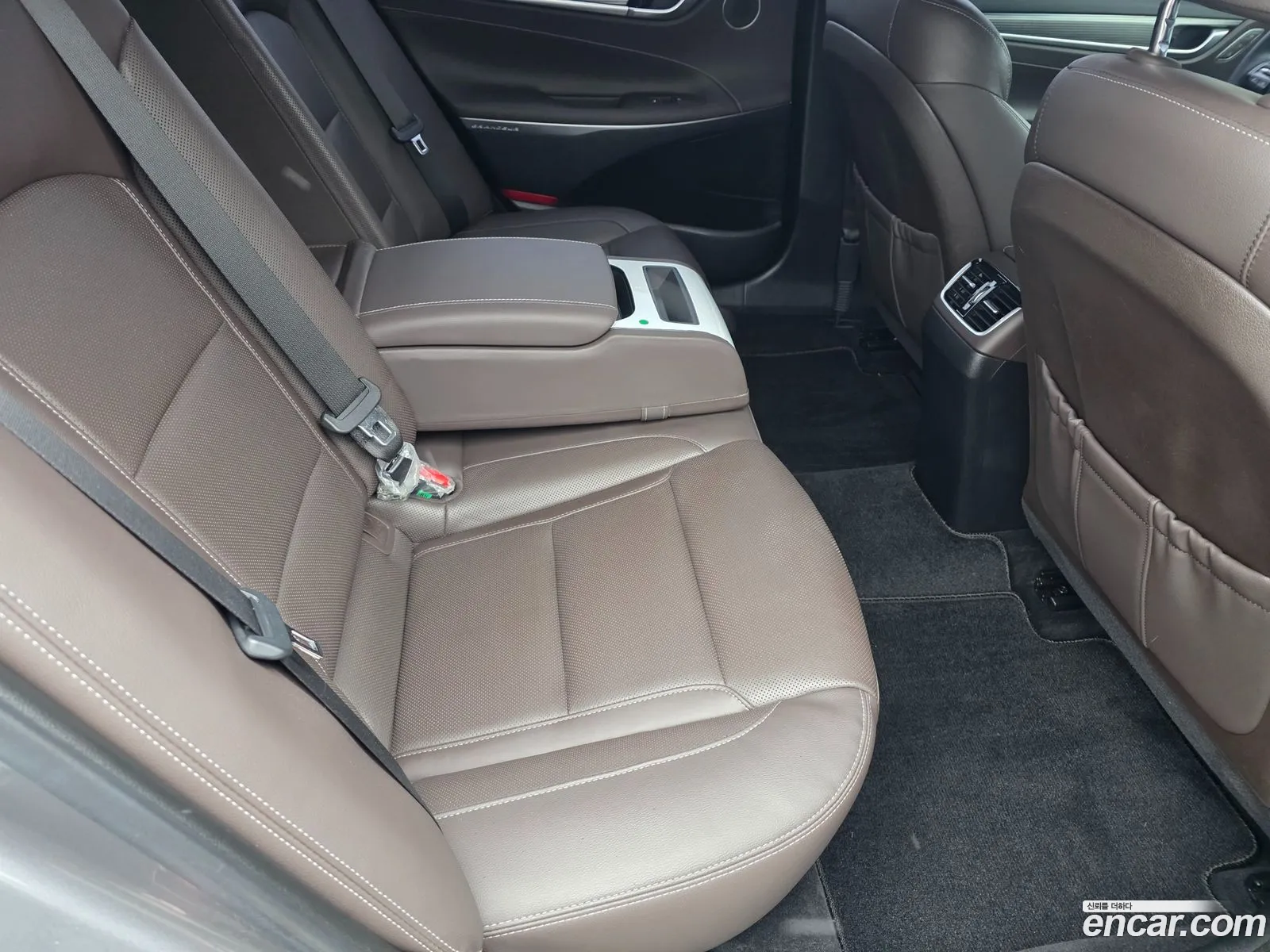 Hyundai Grandeur IG 2018 — 17