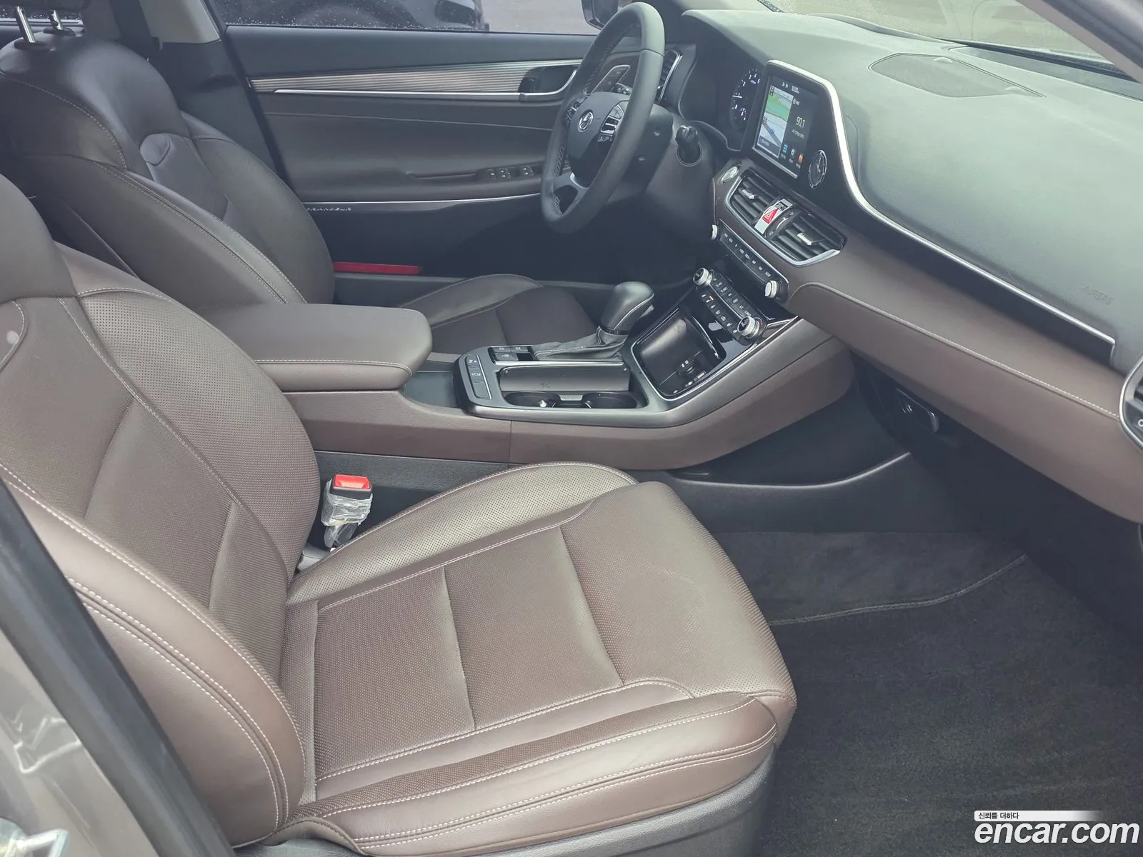 Hyundai Grandeur IG 2018 — 11