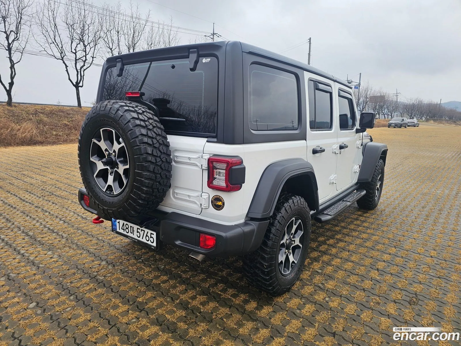 Jeep Wrangler 2022 — 14