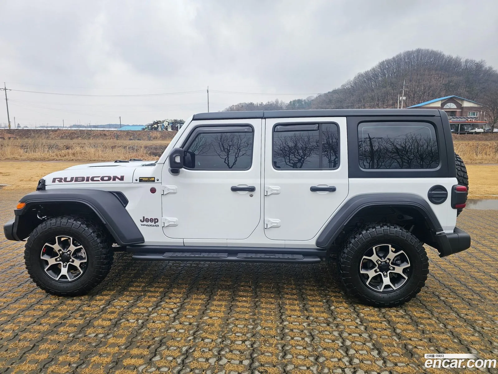 Jeep Wrangler 2022 — 4