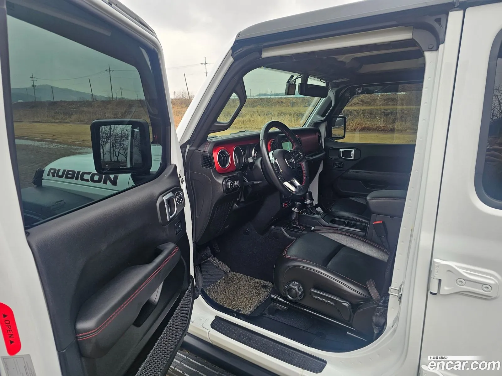 Jeep Wrangler 2022 — 13