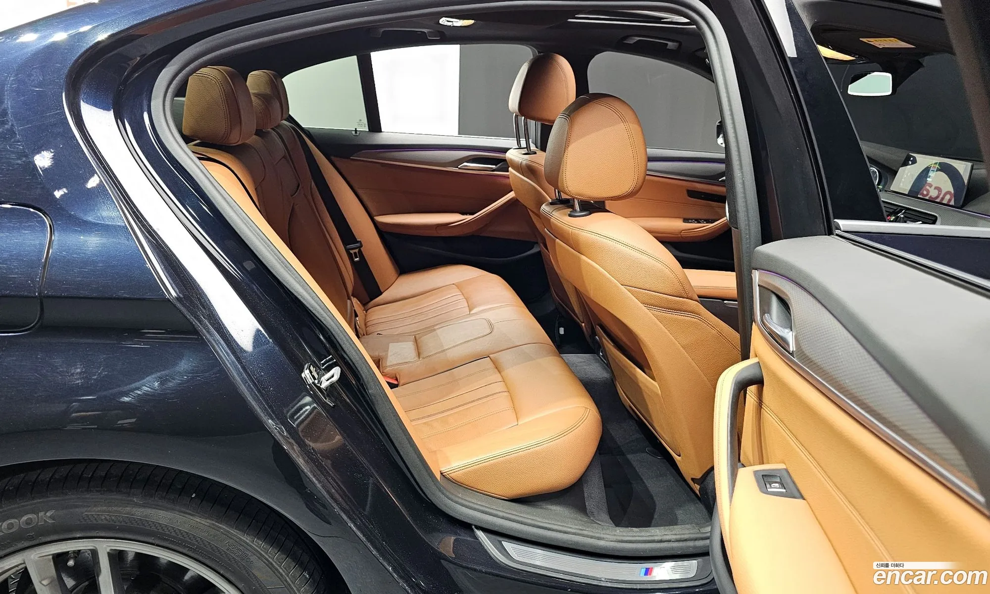 BMW 5 Series 2017 WBAJC510111111111 — 16