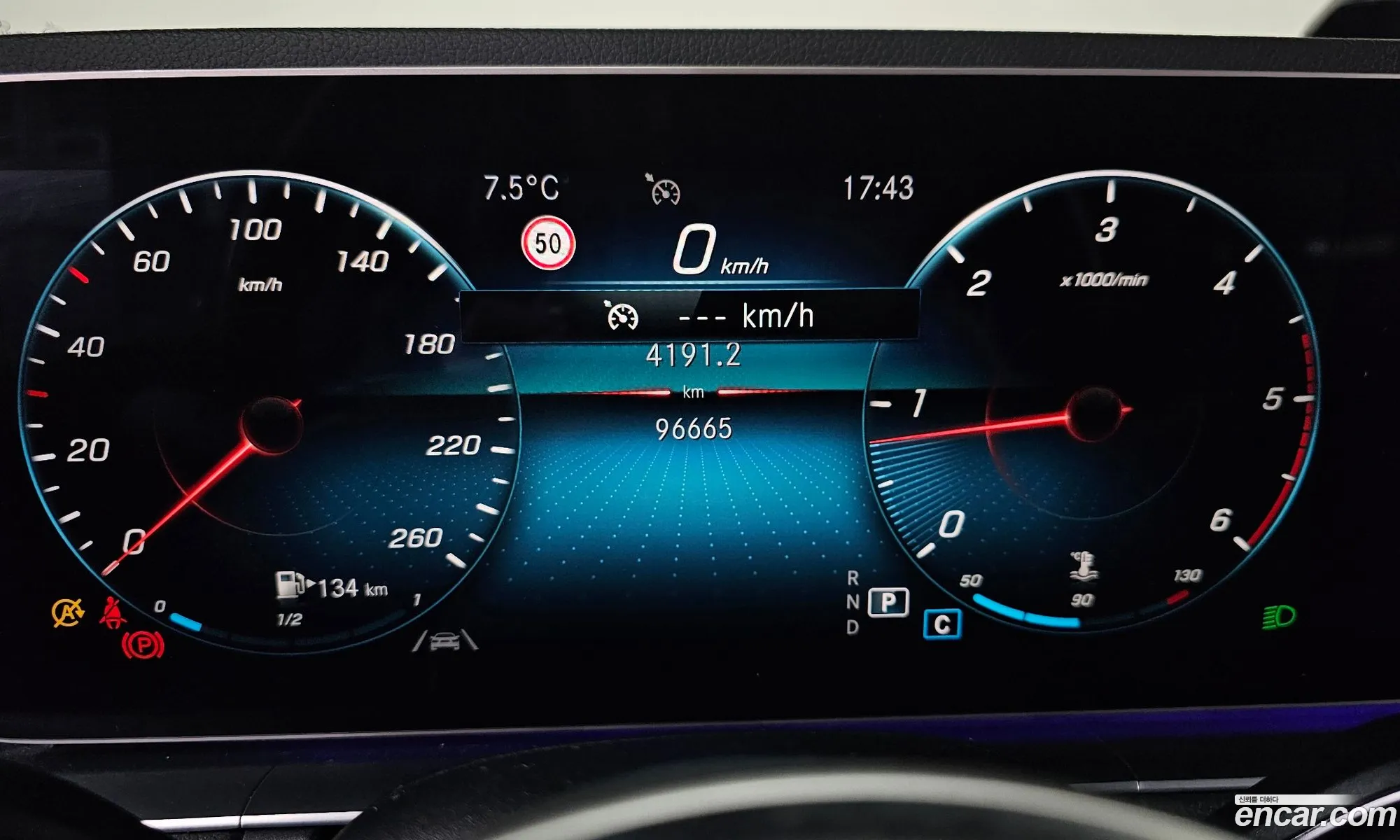 Mercedes-Benz GLE-Class W167 2019 — 9