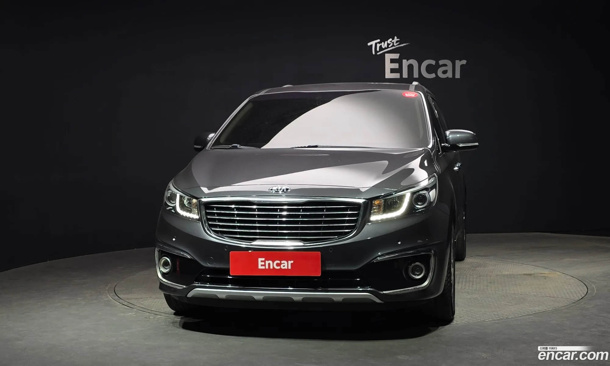 Kia Carnival 2017 — 3