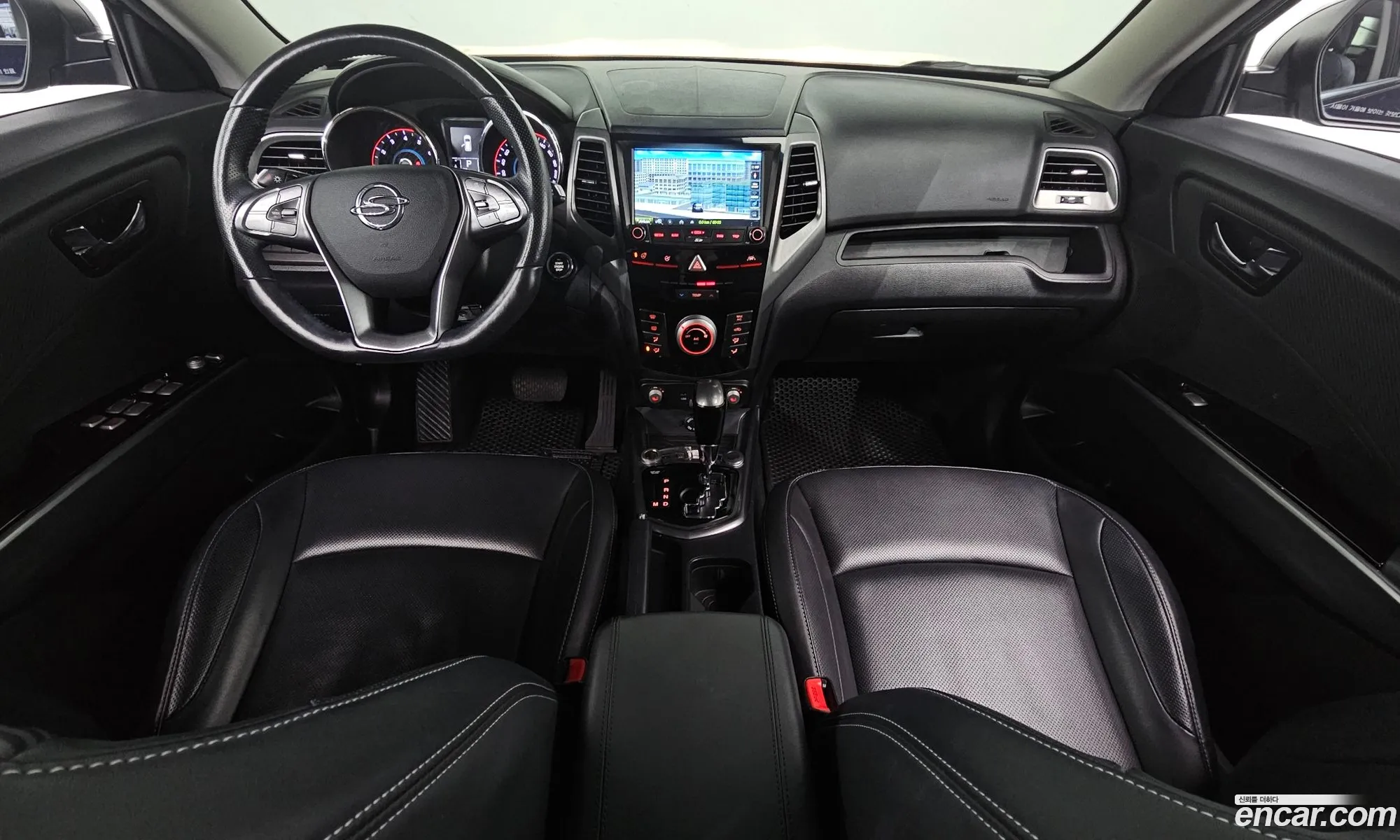 KG Mobility (SsangYong) Tivoli Armour 2017 — 4