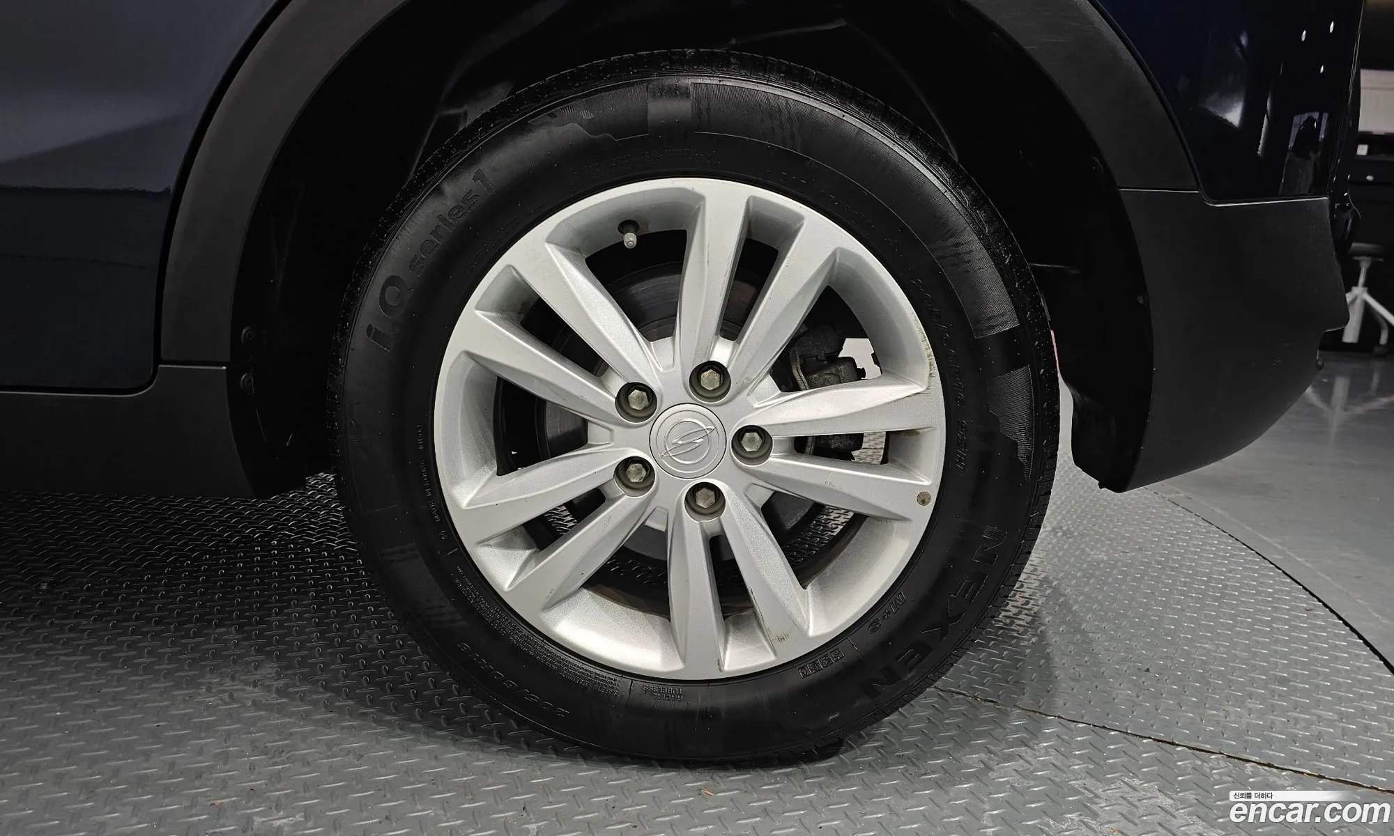 KG Mobility (SsangYong) Tivoli Armour 2017 — 7