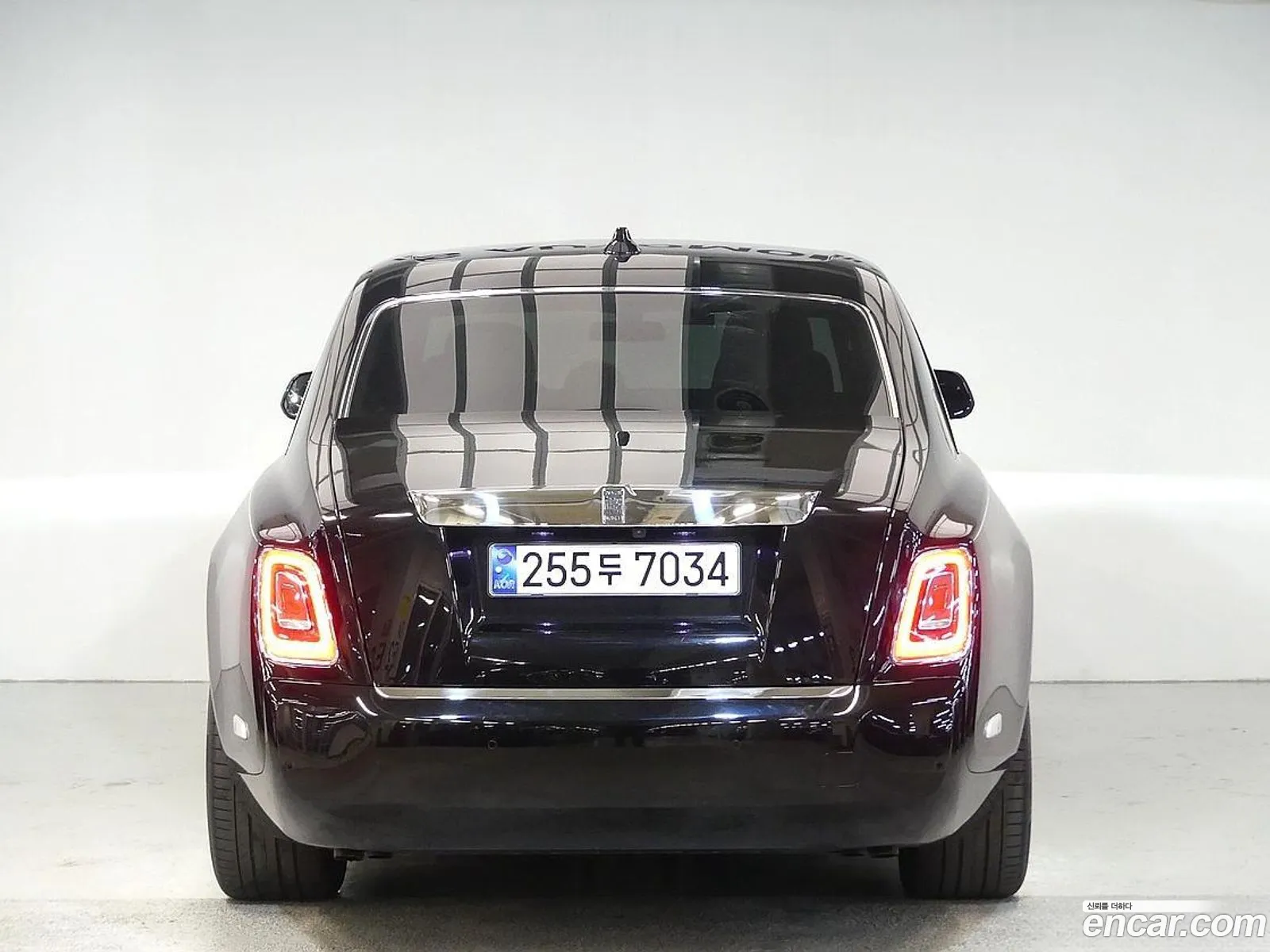 Rolls-Royce Phantom 2021 — 15