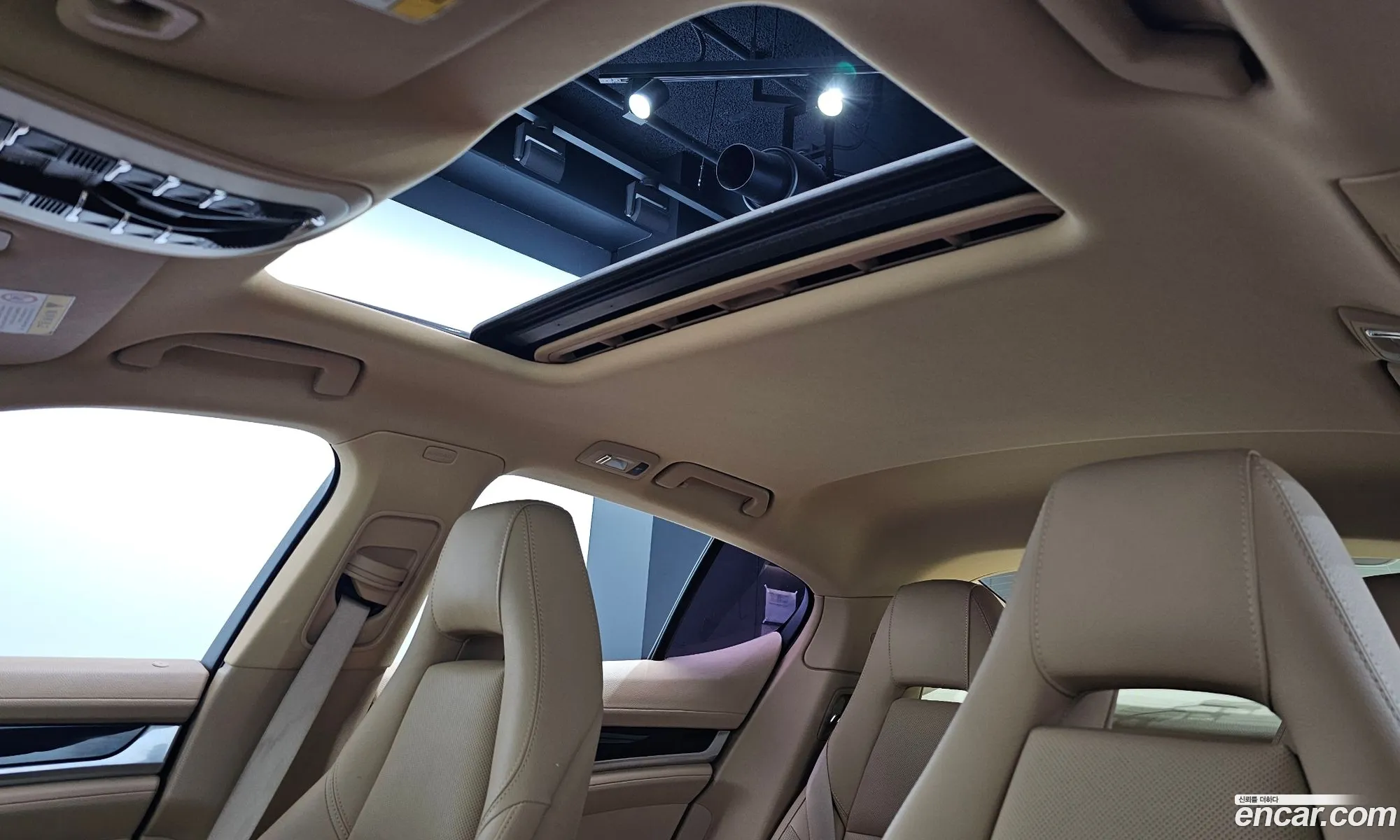 Porsche Panamera 2014 — 17