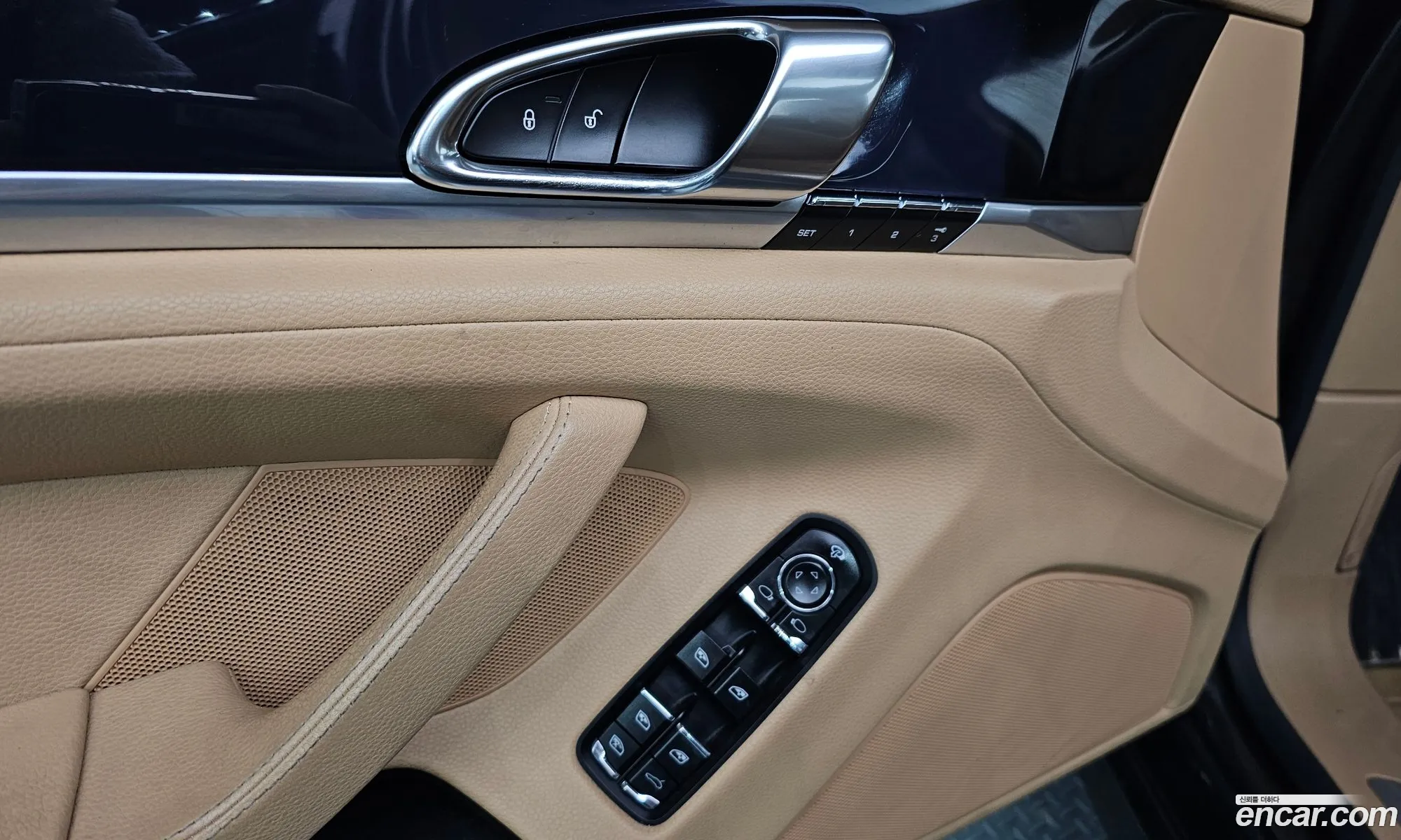 Porsche Panamera 2014 — 18