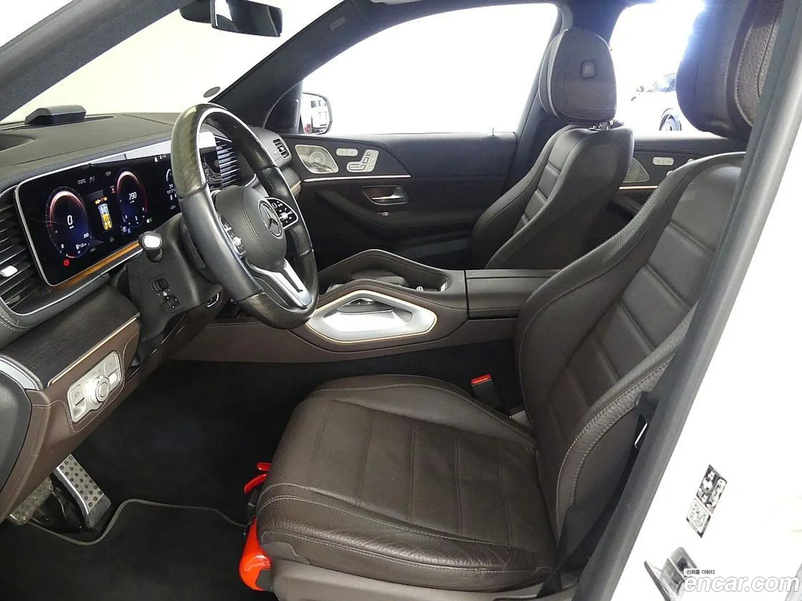 Mercedes-Benz GLS-Class X167 2022 — 13