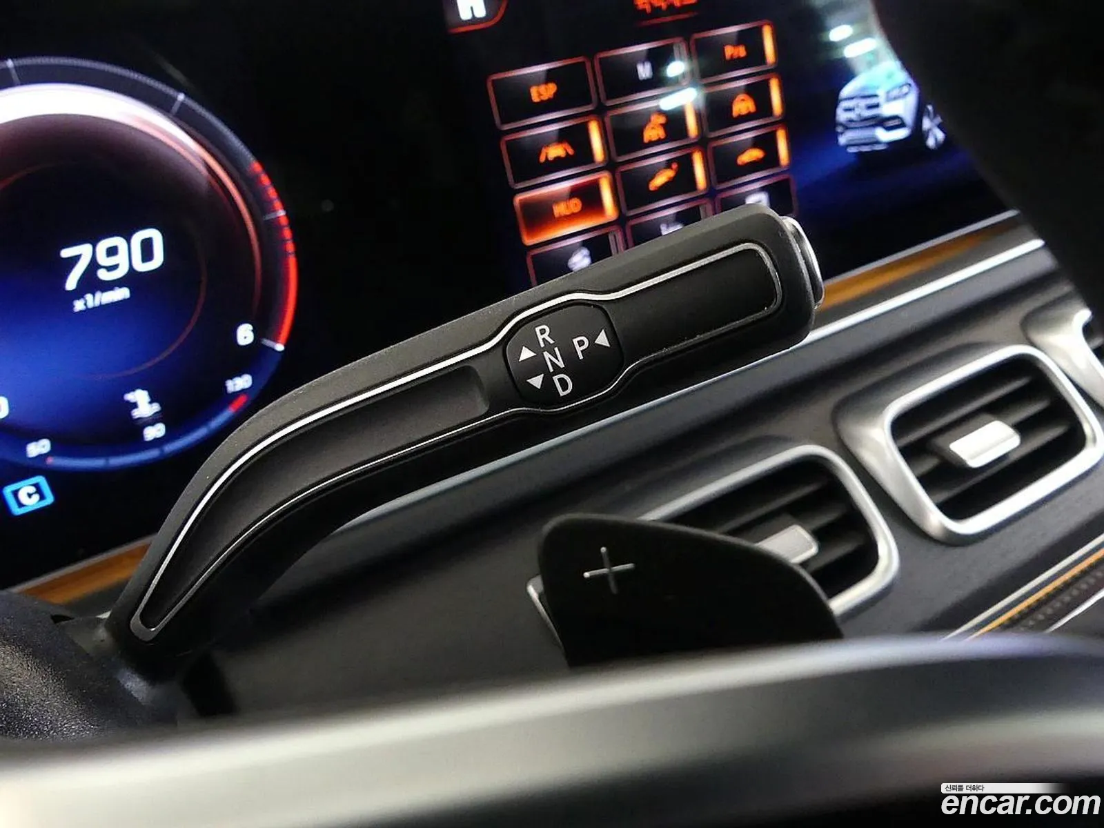 Mercedes-Benz GLS-Class X167 2022 — 17
