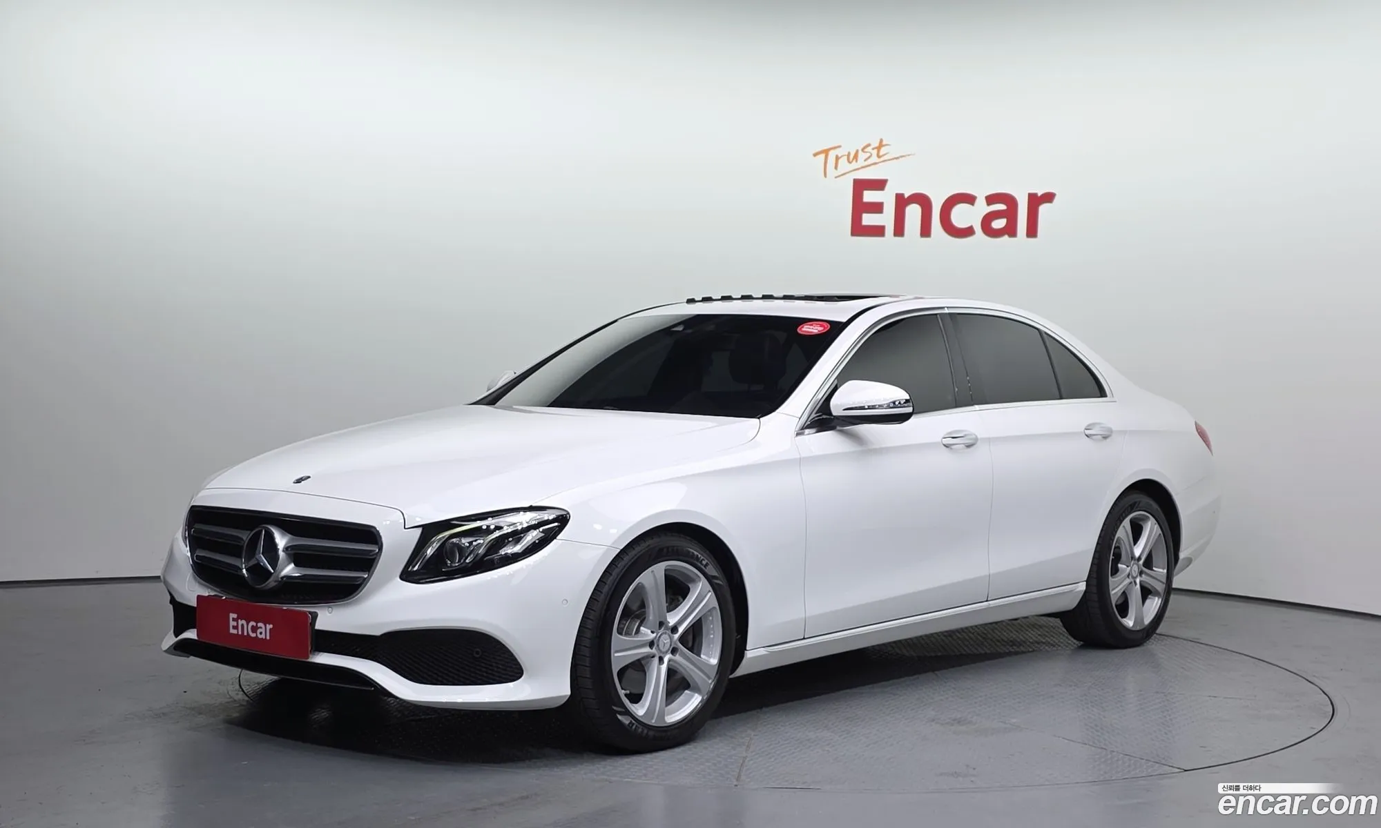 Mercedes-Benz E-Class W213 2016 WDDZF0EB3HA106065 — 10