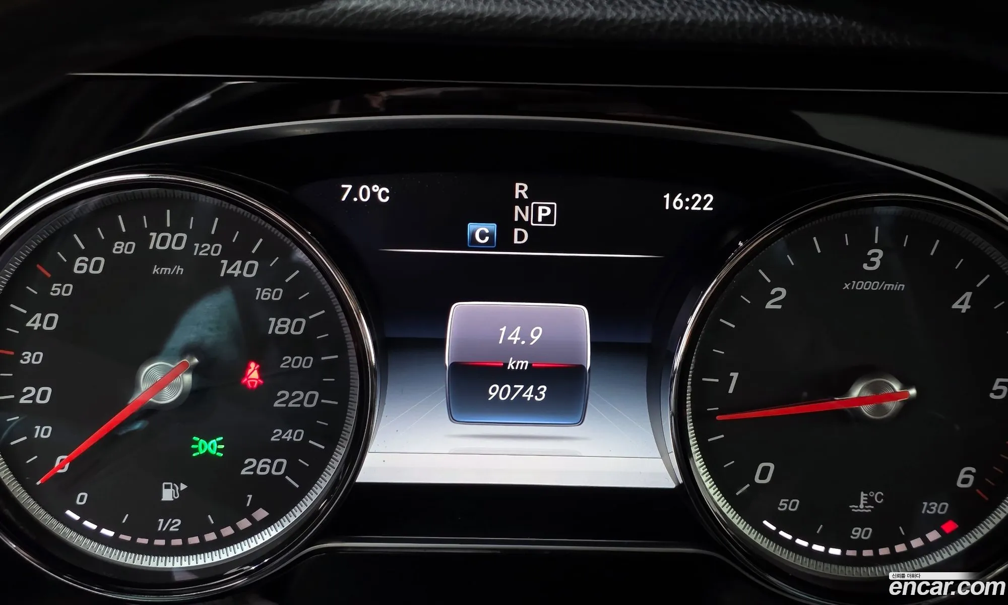 Mercedes-Benz E-Class W213 2016 WDDZF0EB3HA106065 — 13