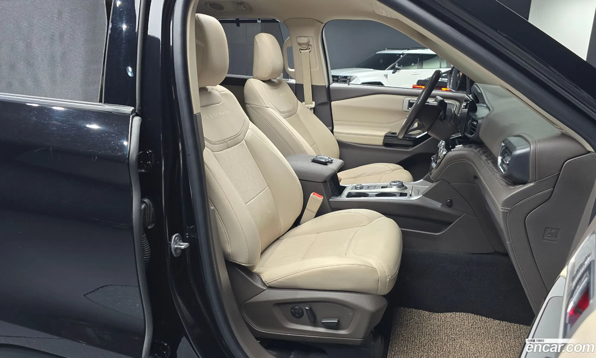 Ford Explorer 6th Gen 2022 1FM5K8HC1NGA39302 — 9