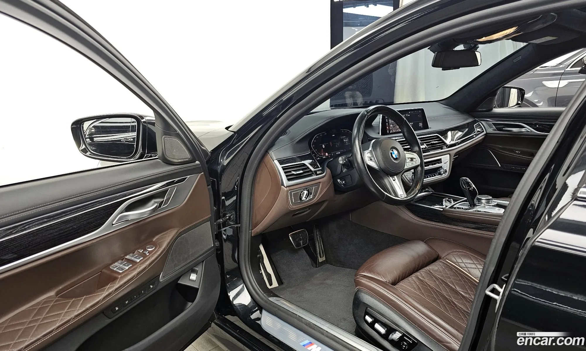 BMW 7 Series 2021 — 6