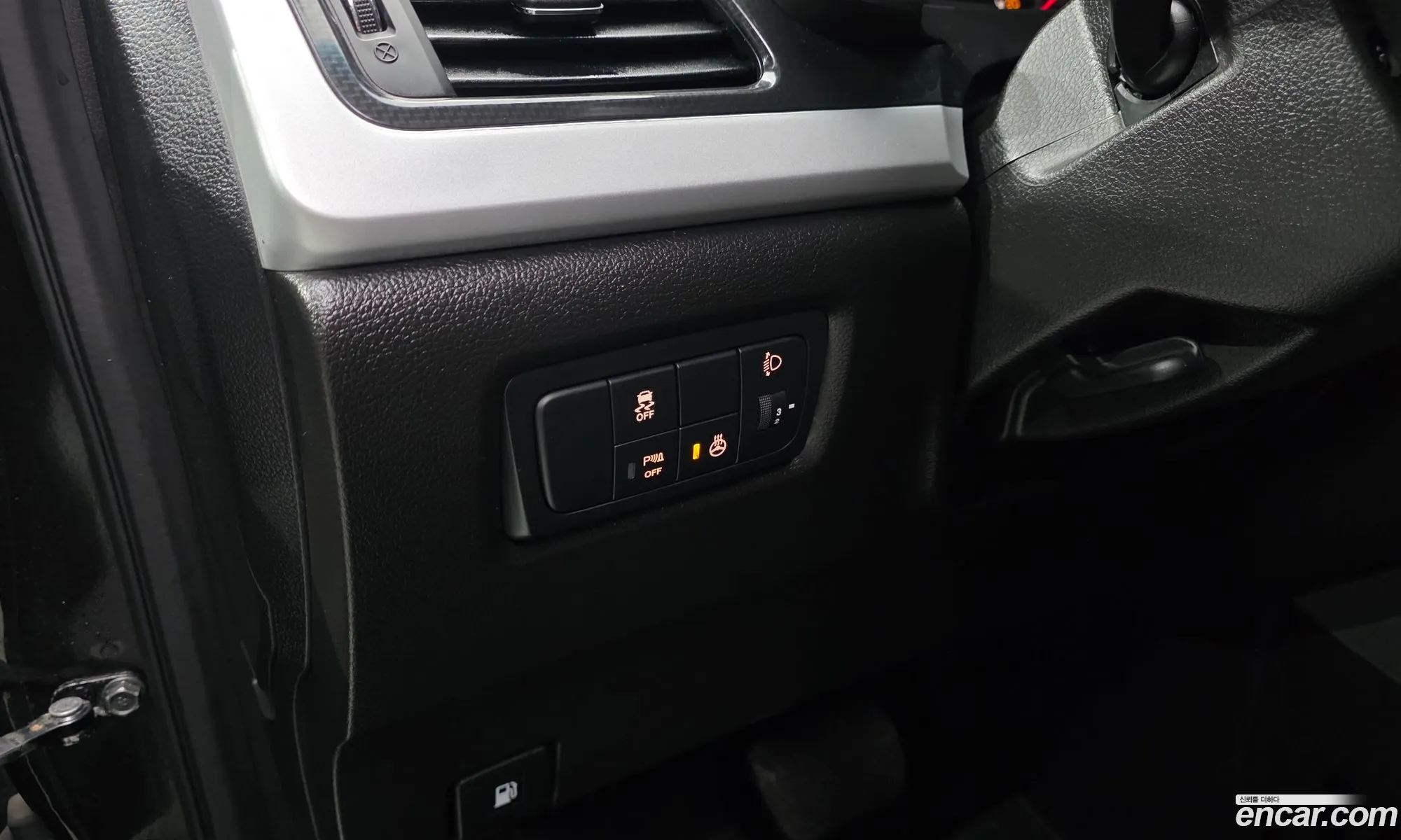 KG Mobility (SsangYong) Style Korando C 2017 — 20