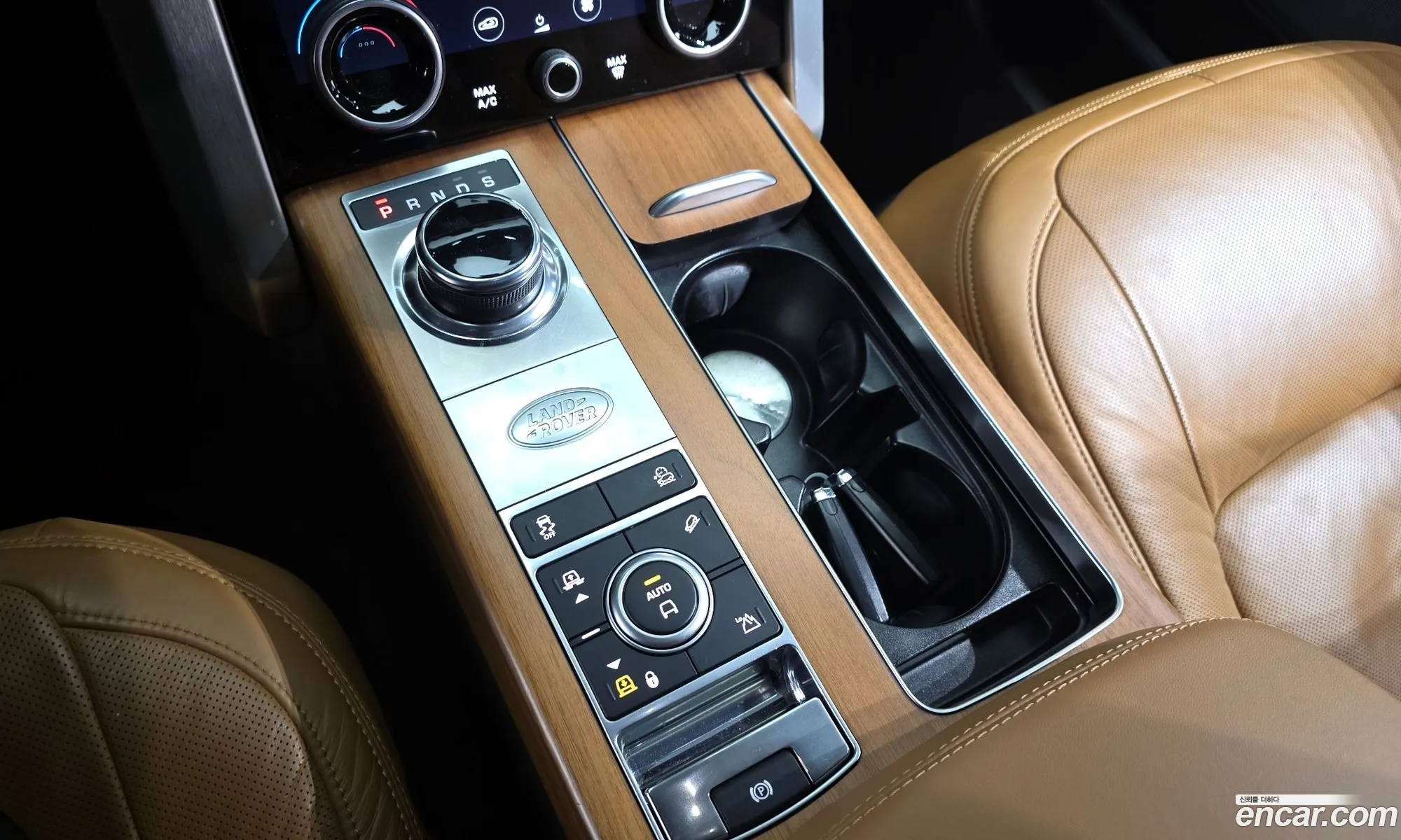Land Rover Range Rover 2020 — 3