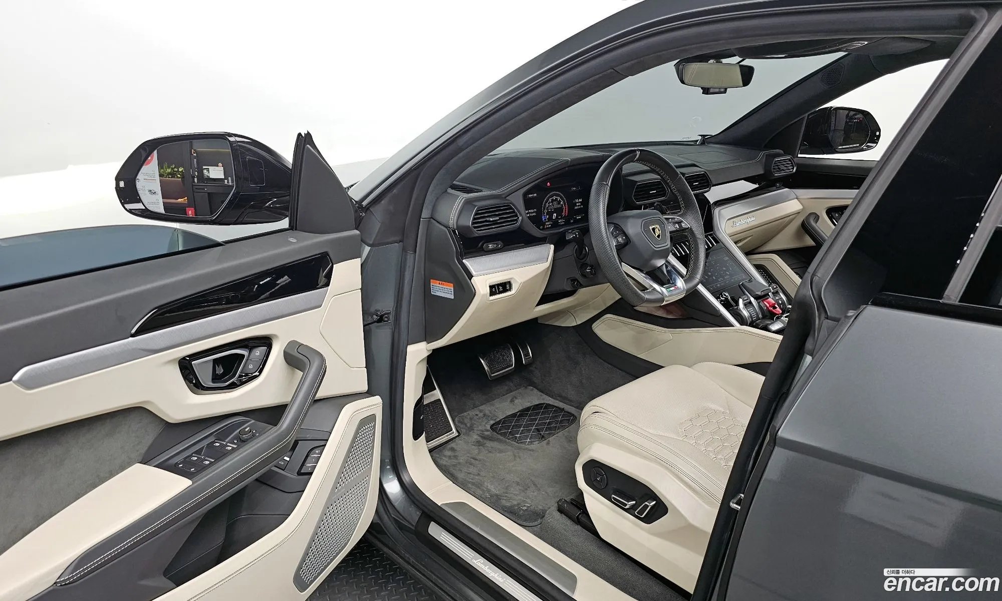 Lamborghini Urus 2020 ZPBEA1ZL3LLA06831 — 18