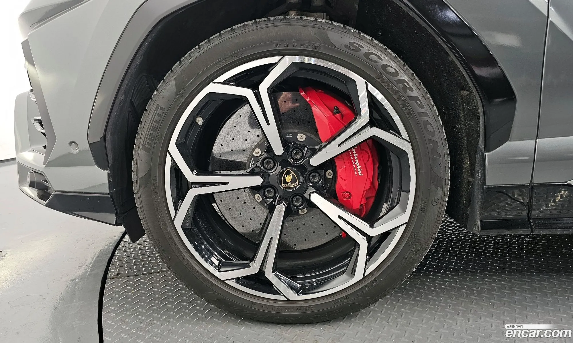 Lamborghini Urus 2020 ZPBEA1ZL3LLA06831 — 5