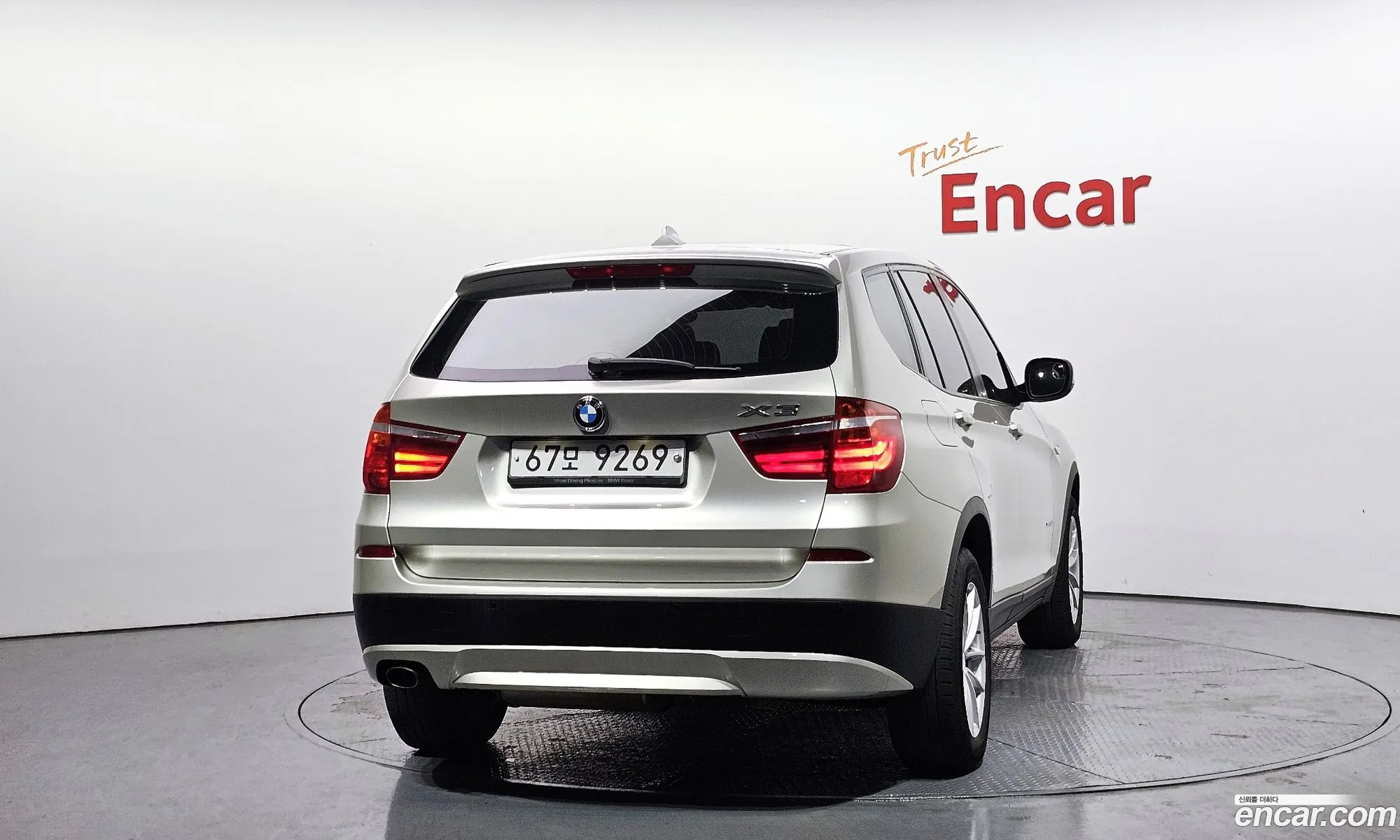 BMW X3 2011 — 19