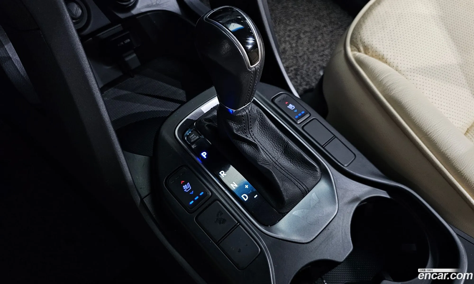 Hyundai Santa Fe DM 2013 — 11