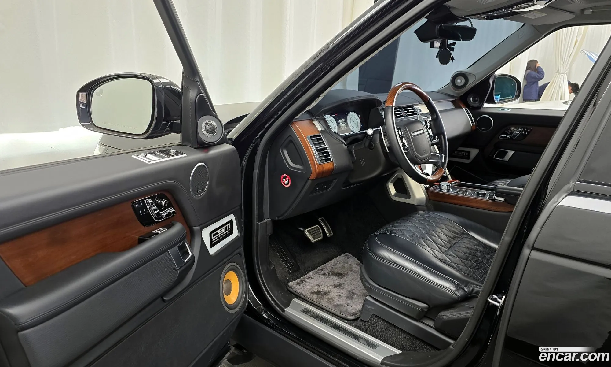 Land Rover Range Rover 2018 SALGA3BE1JA506141 — 12