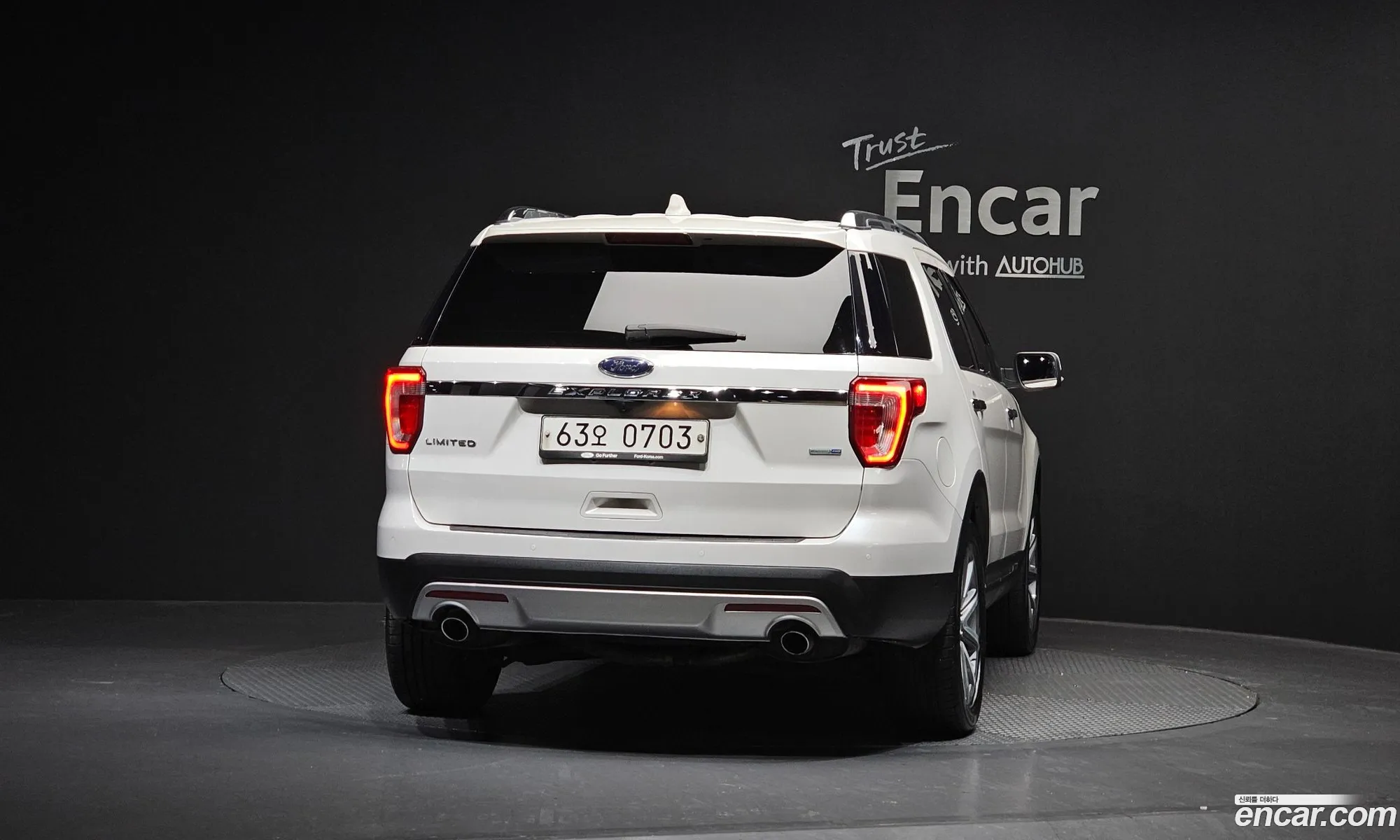 Ford Explorer 2016 — 11