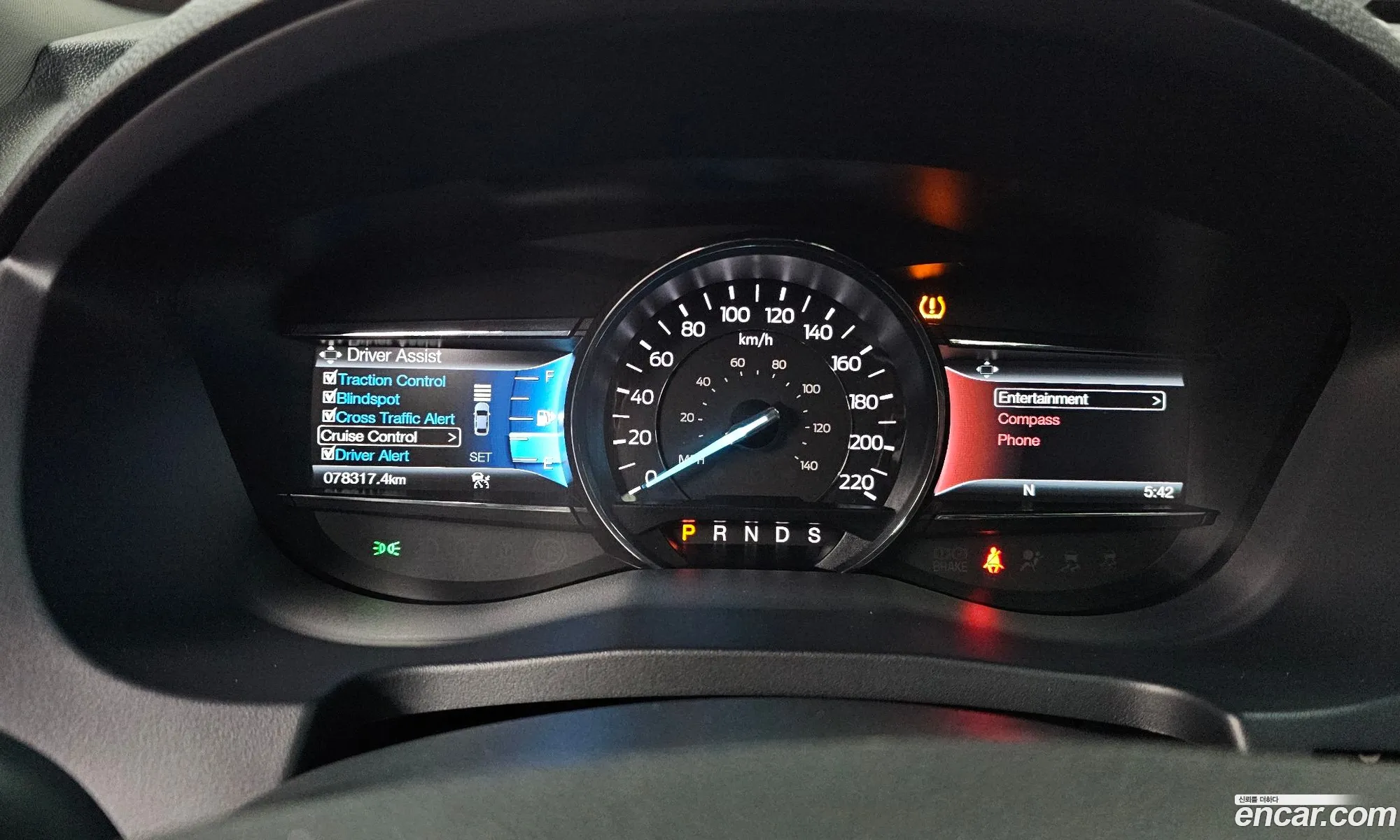 Ford Explorer 2016 — 4