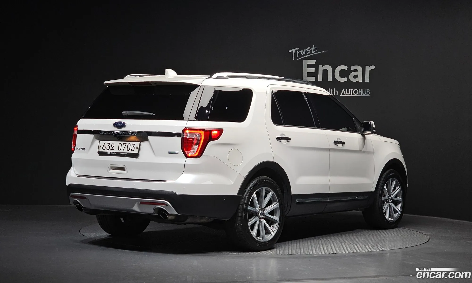 Ford Explorer 2016 — 19