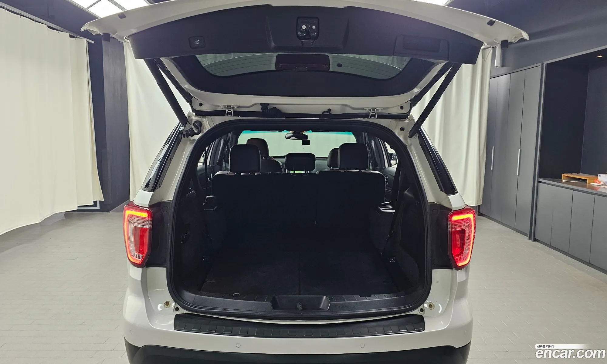 Ford Explorer 2016 — 3
