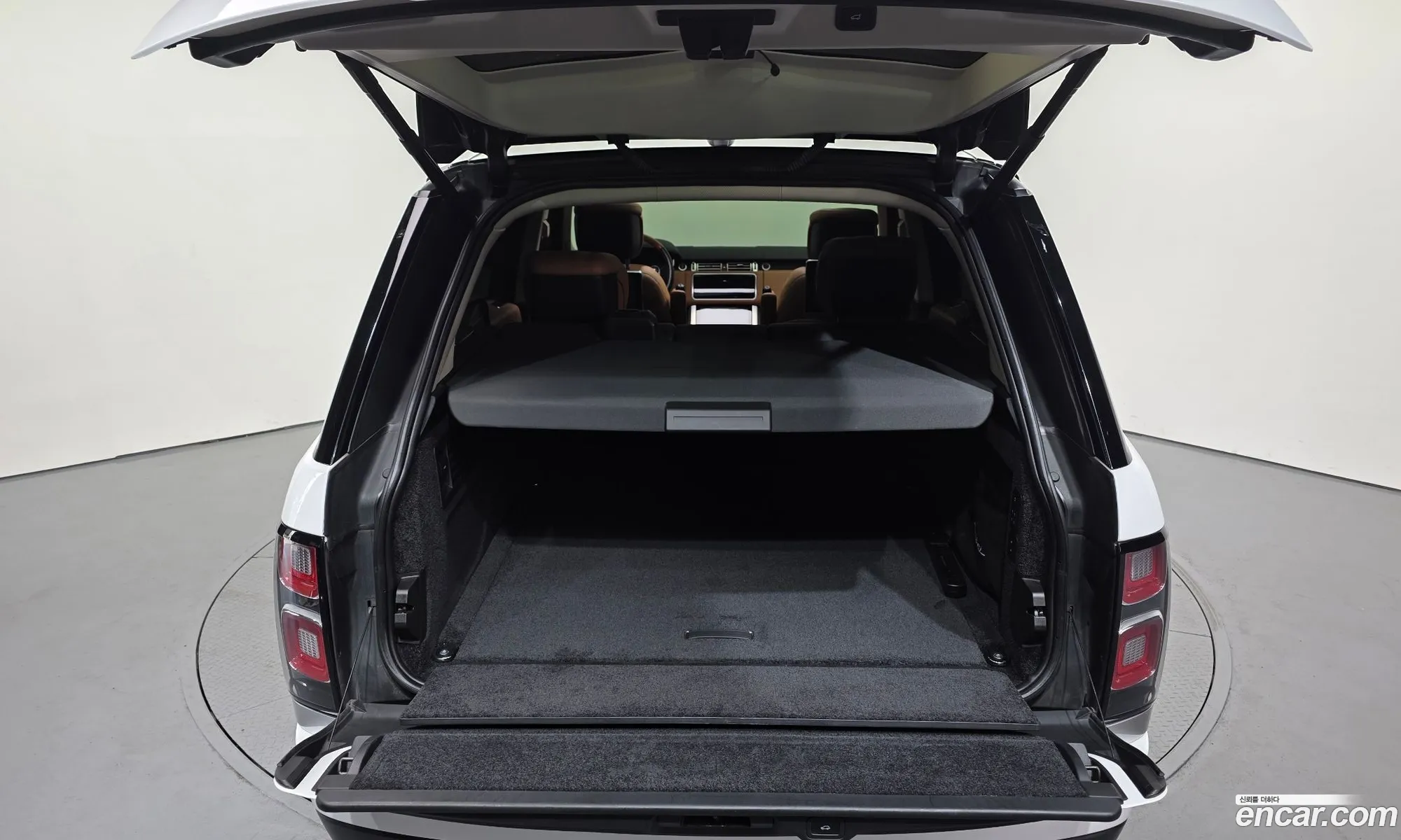 Land Rover Range Rover 2021 — 6