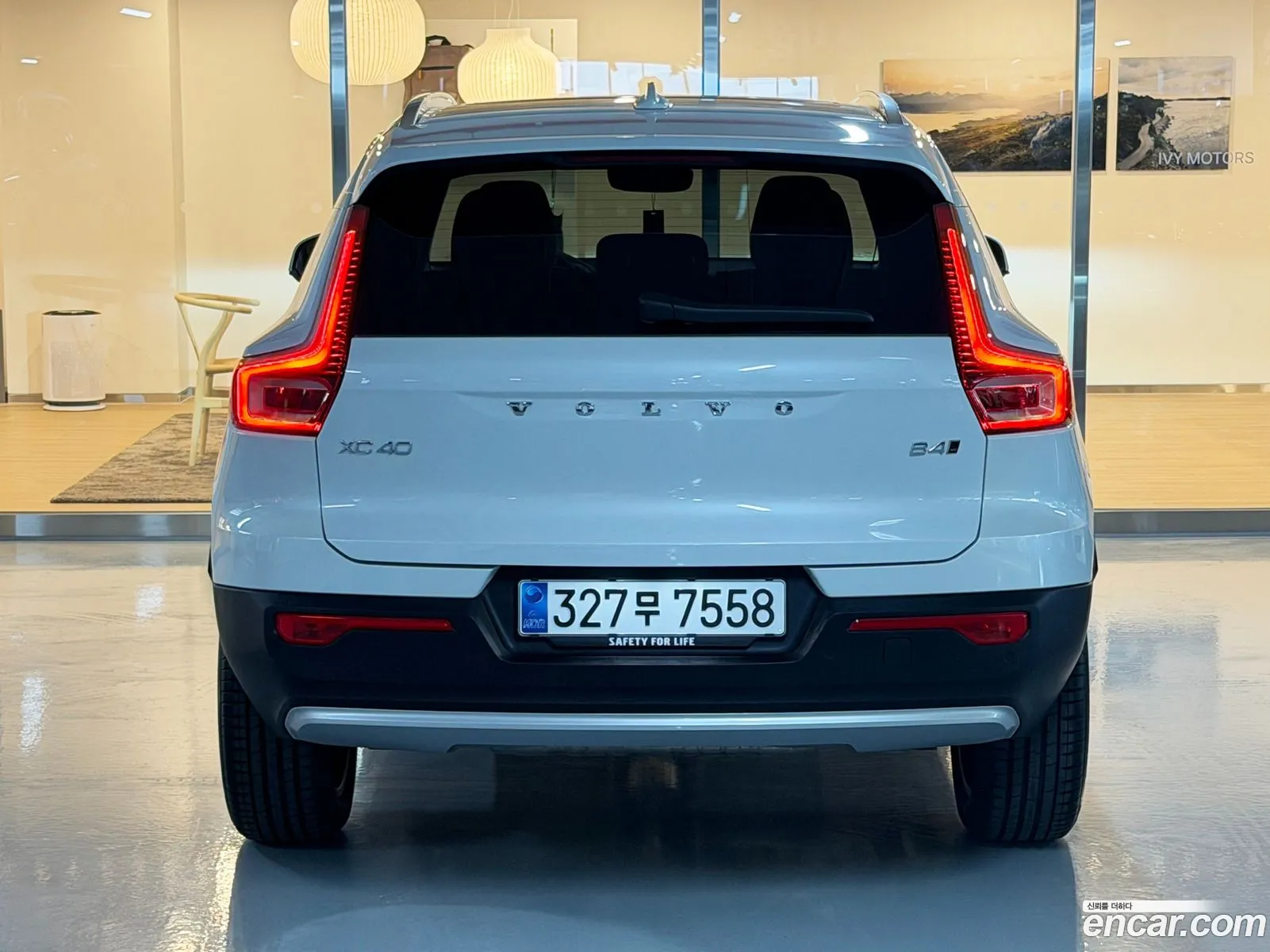 Volvo XC40 2025 — 9