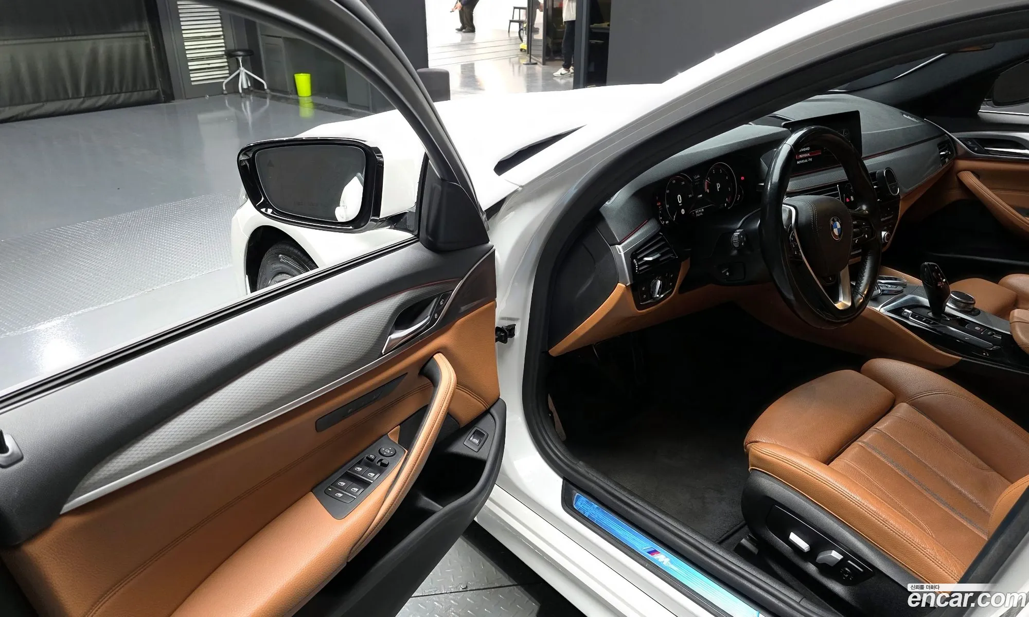 BMW 5 Series 2017 WBAJC5105JWB84843 — 19