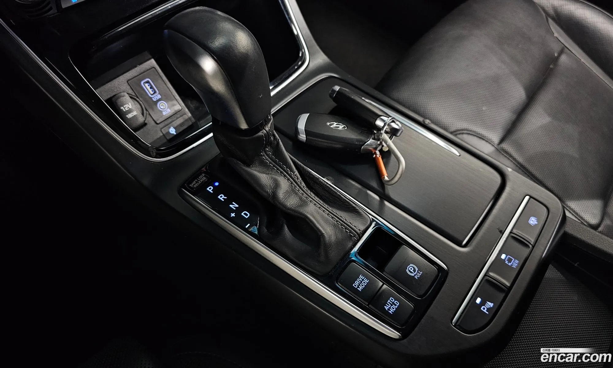 Hyundai Grandeur IG Hybrid 2017 — 16