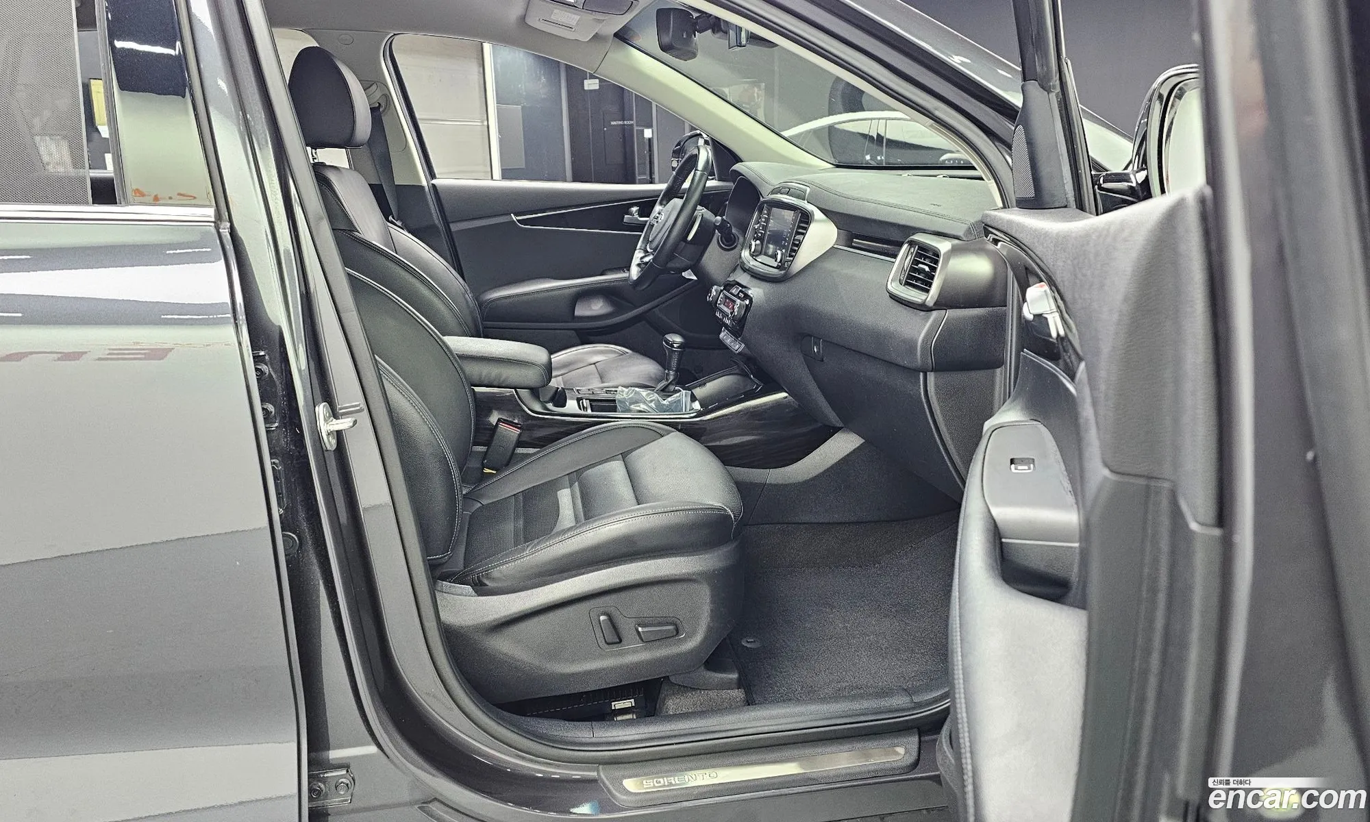 Kia Sorento 2018 — 11